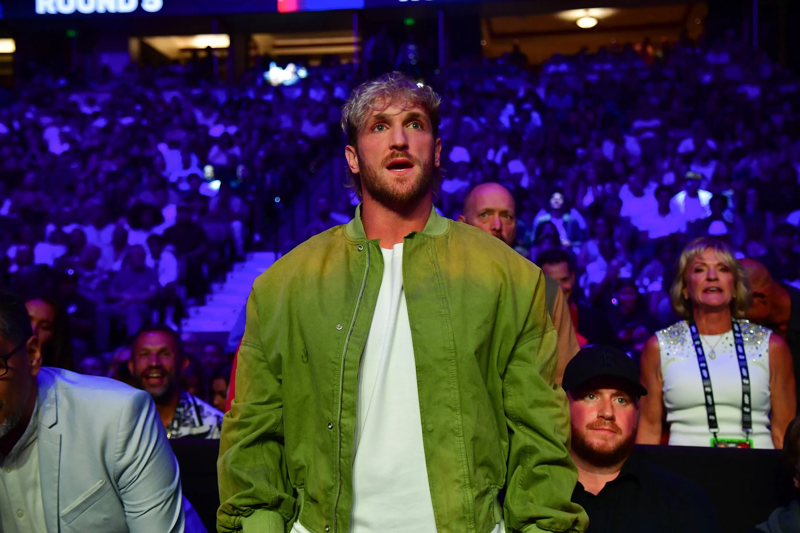 Le’Veon Bell Calls Out Logan Paul After Fight Cancellation