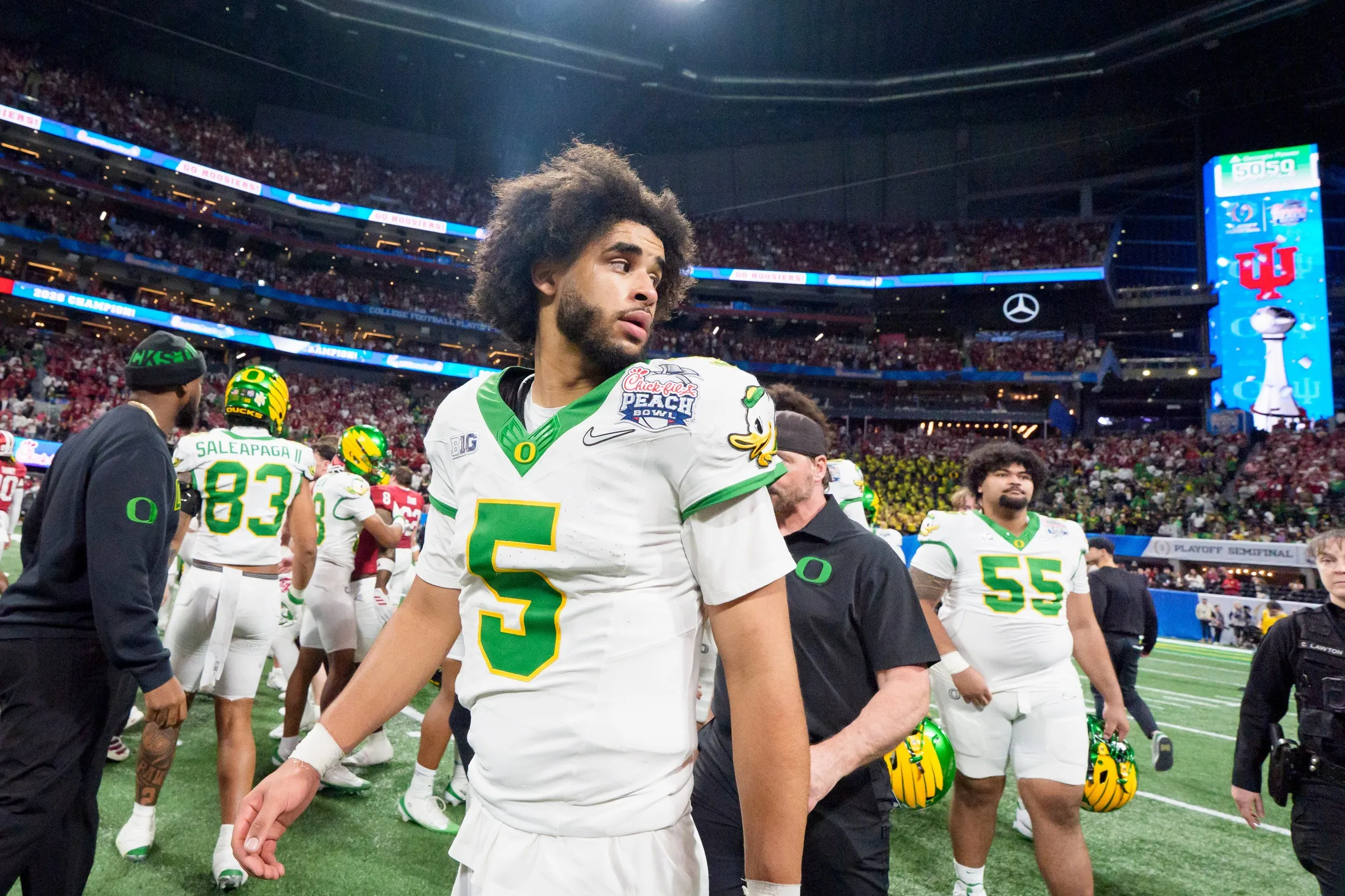 Oregon Quarterback Room Gets Boost as Dante Moore Returns and Dylan Raiola Transfers