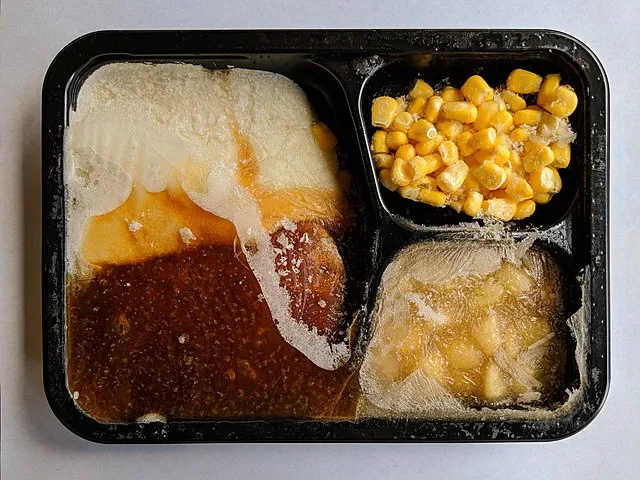 15 Frozen Meals from the ’90s That No Longer Exist