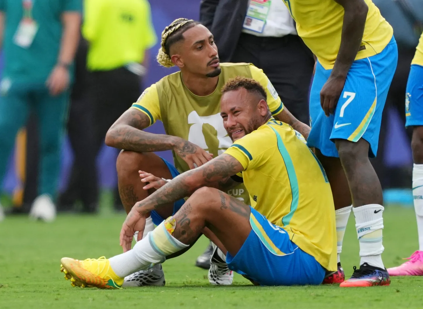 Neymar Draws Fan Criticism After Late Exchange in Brazil's World Cup Defeat to Norway