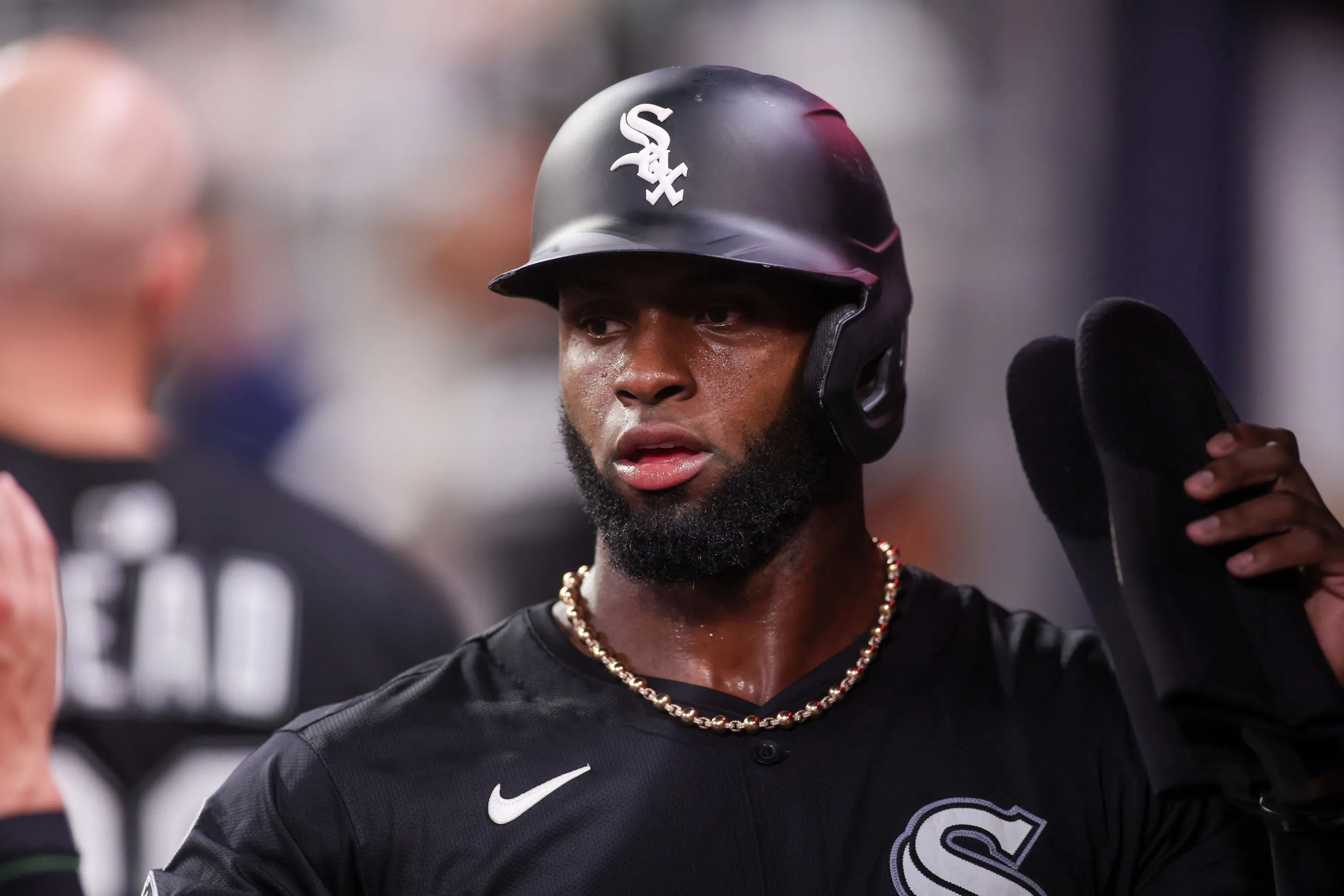 Reds Eye Luis Robert Jr. to Push Contender Status, White Sox Could Rebuild with Top Prospects