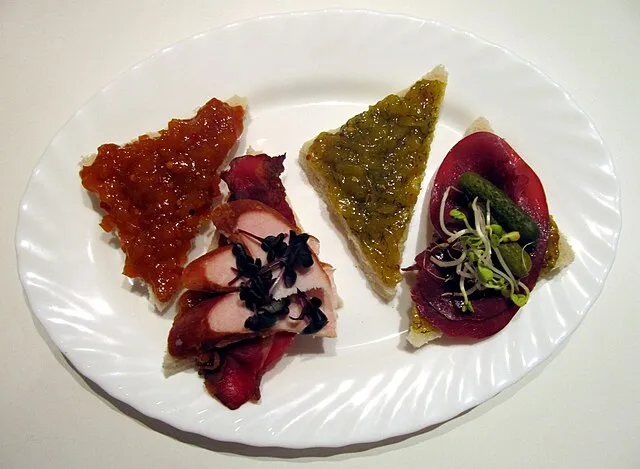 GeoTrinity on Wikimedia Commons