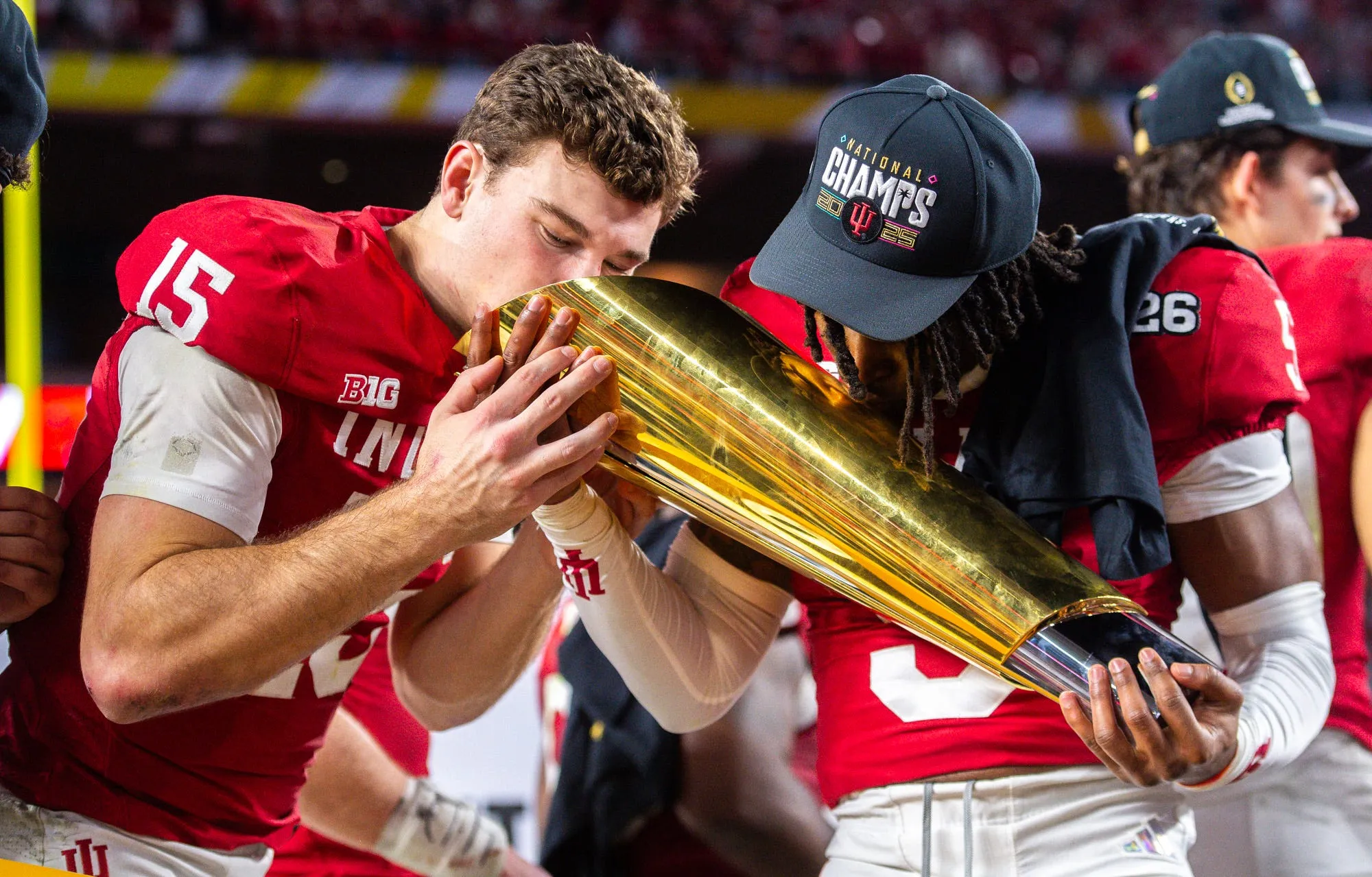 Klint Kubiak Isn’t Handing Fernando Mendoza the No. 1 Pick Just Yet