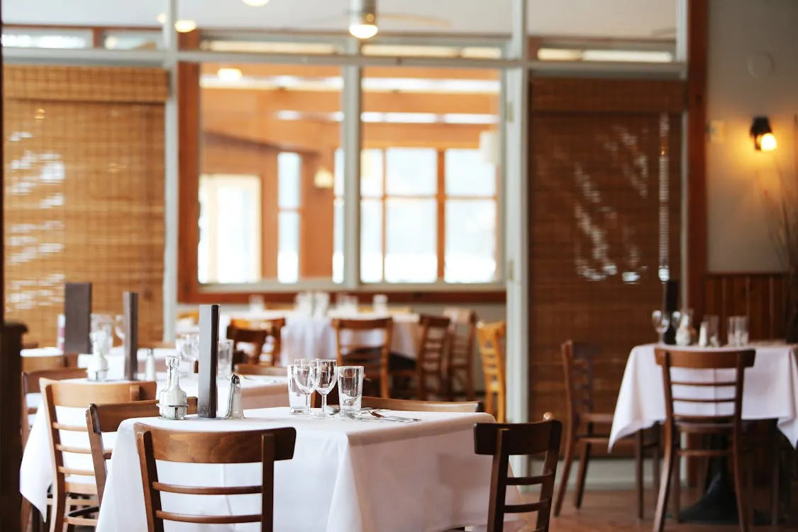 20 Red Flags to Watch for at Any Restaurant