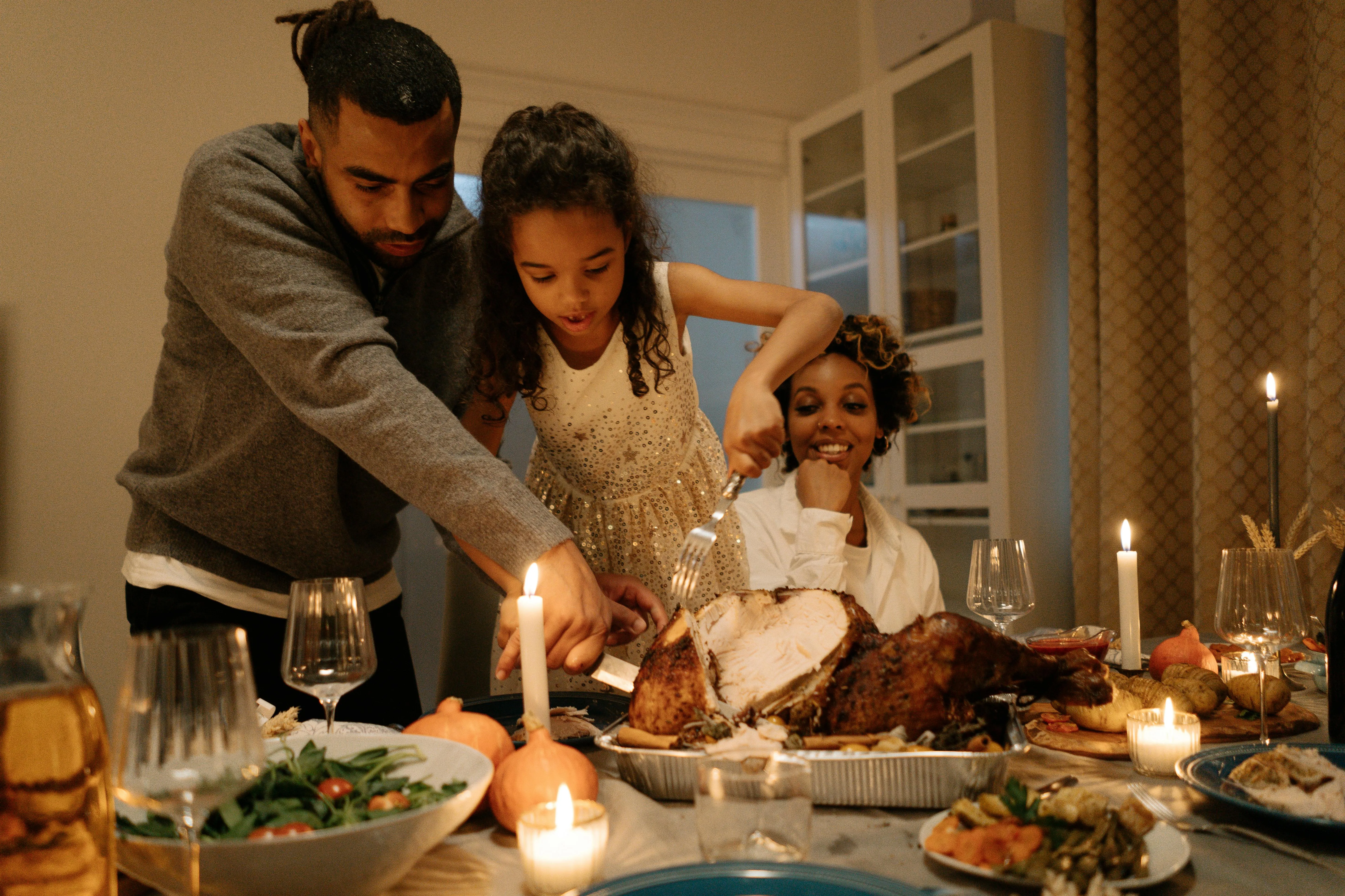 10 Things Your Parents Always Did on Thanksgiving Day