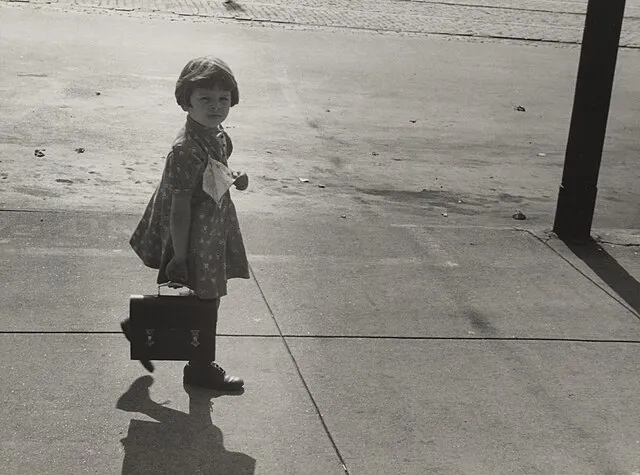14 Things Every Lunchbox Contained in the 1960s That Disappeared