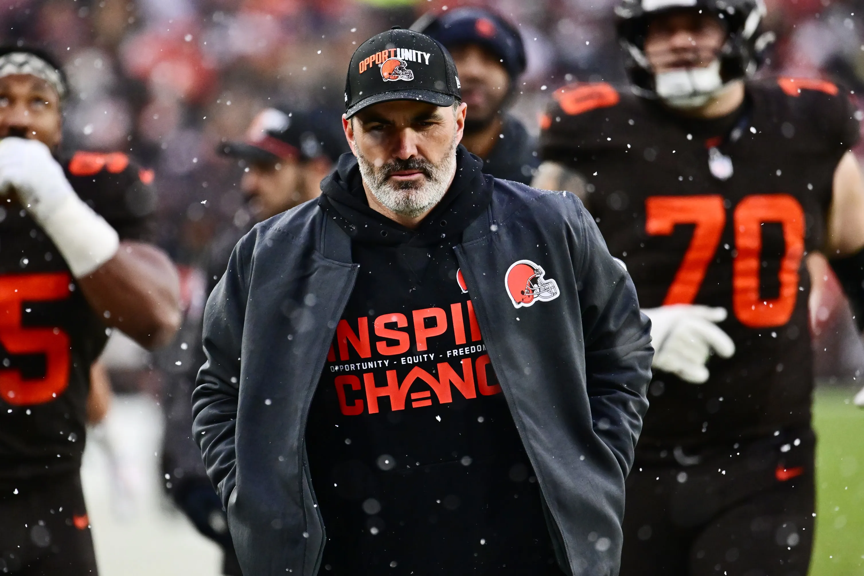 Browns’ Struggles Intensify as Stefanski Faces Scrutiny Over QB Decisions