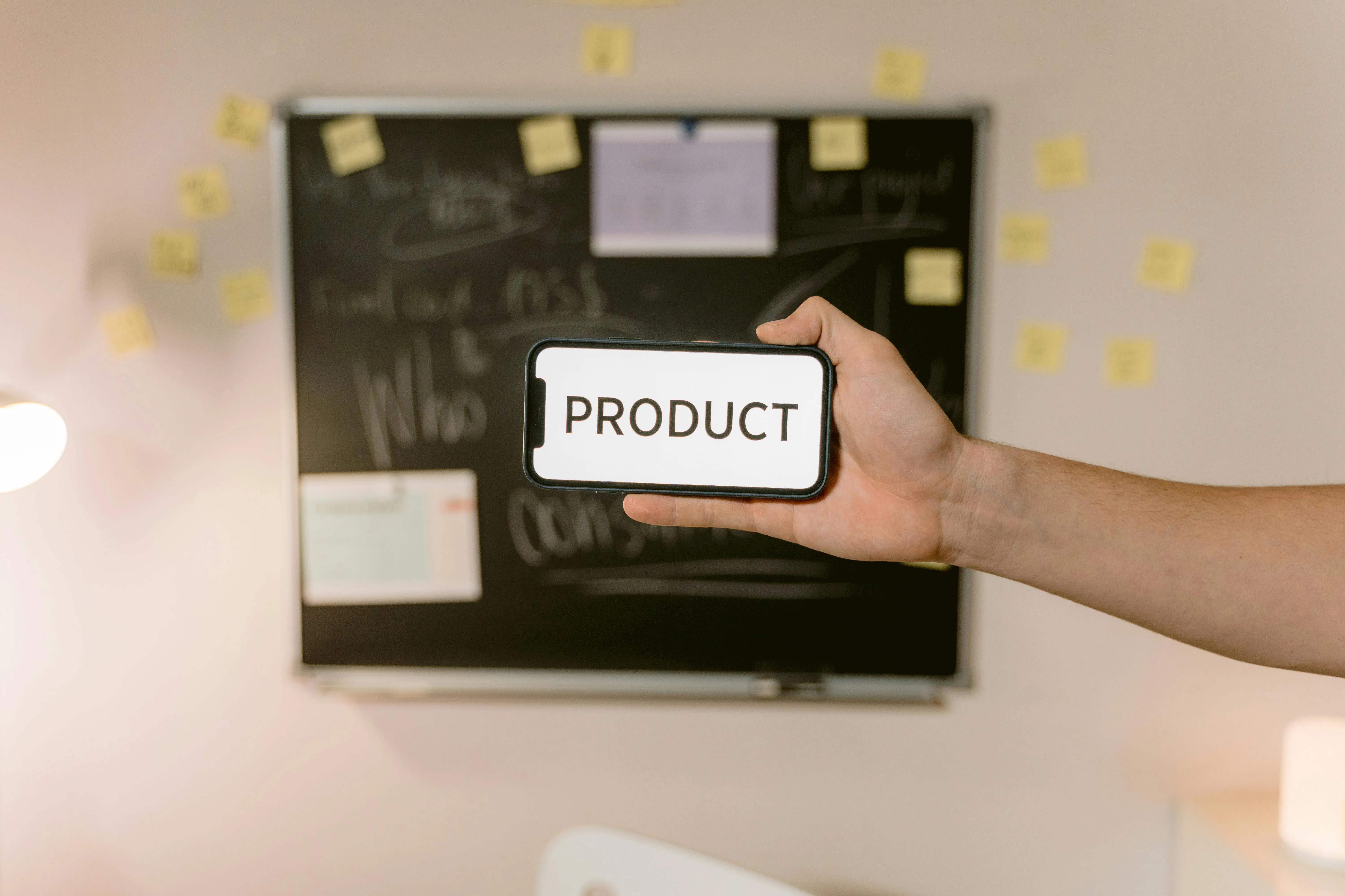 20 Product Logos That Quietly Changed
