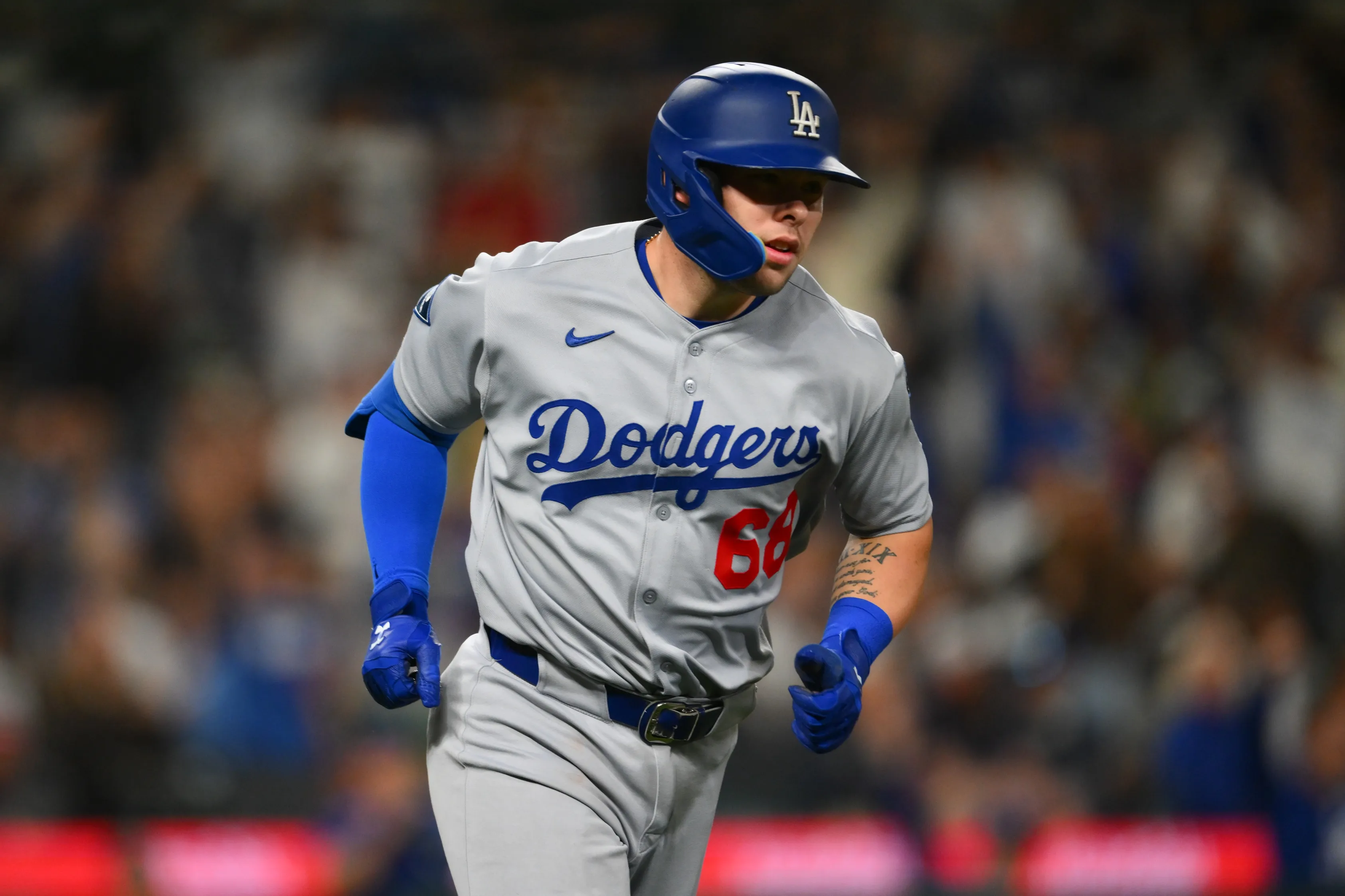 Dodgers Weigh Trade Options as Dalton Rushing Emerges as Offseason Asset