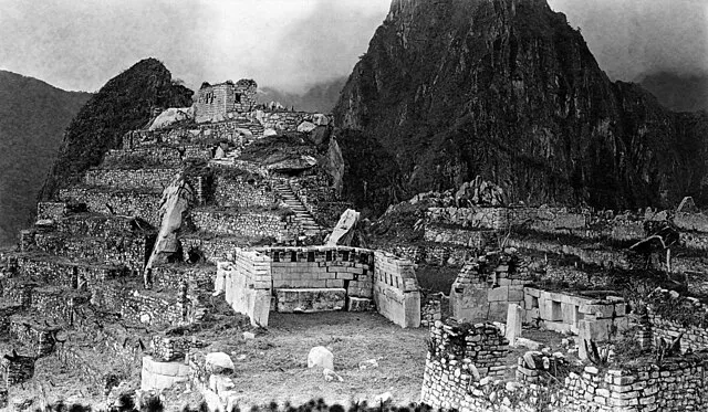 Hiram Bingham III on wikimedia