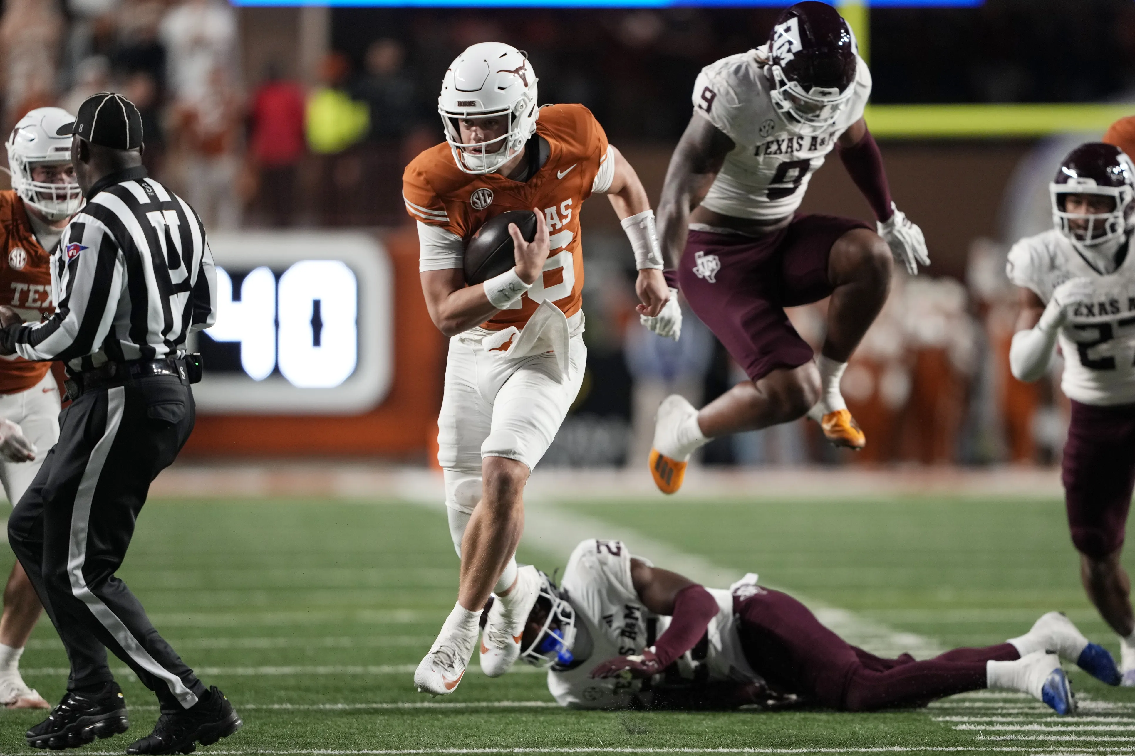 Arch Manning Aims for Citrus Bowl Success as Texas Faces Michigan