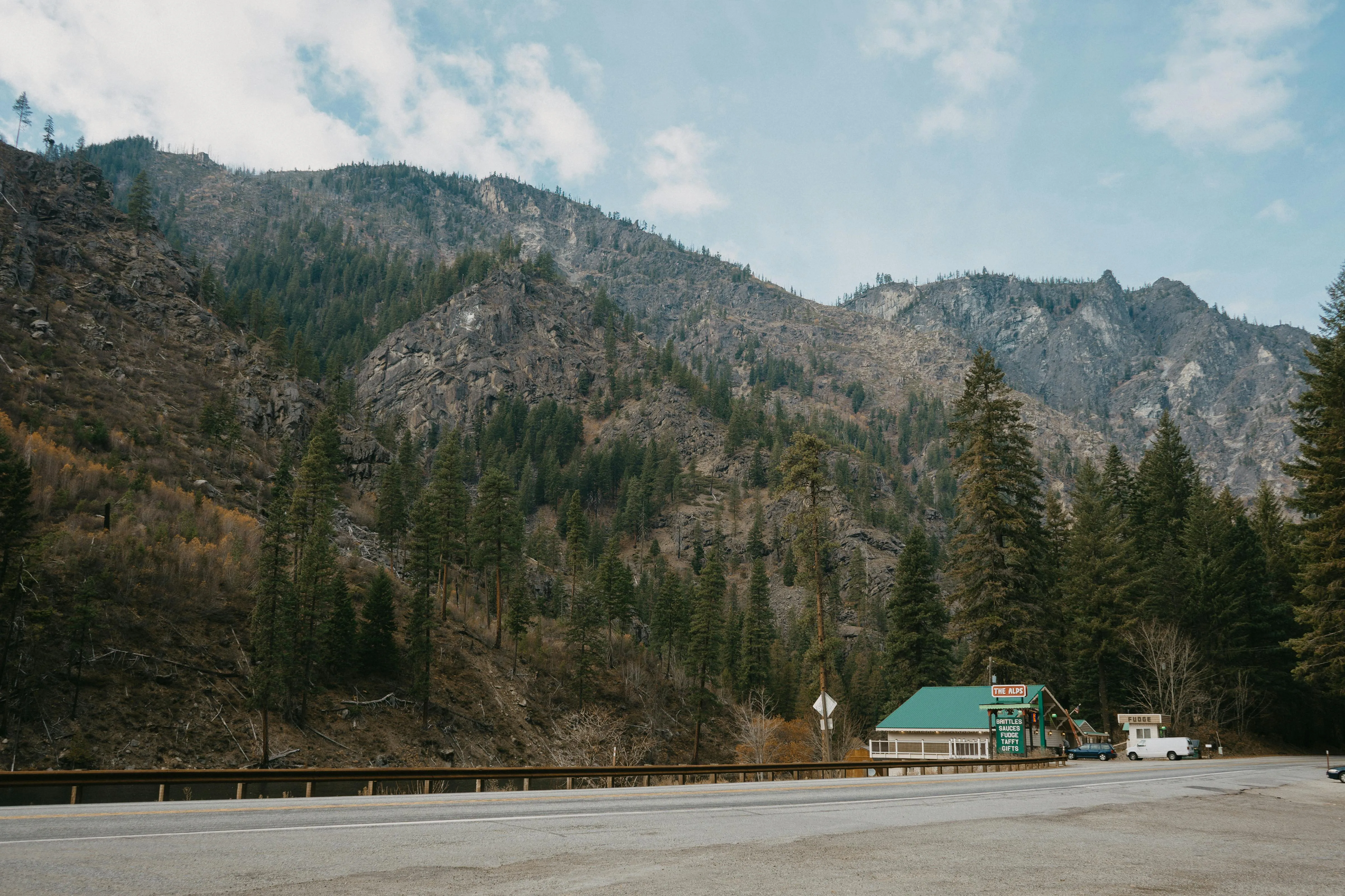 12 Vintage Rest Stops That Have Vanished