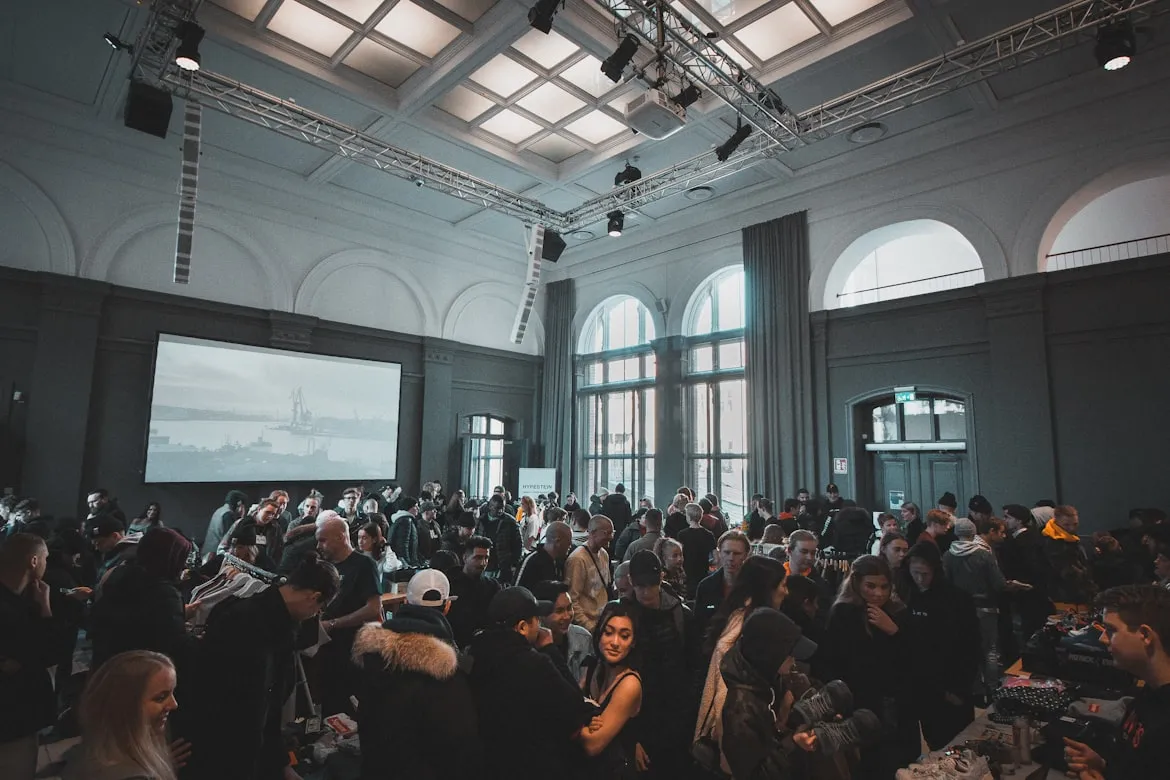 Jakob Dalbjörn from Unsplash
