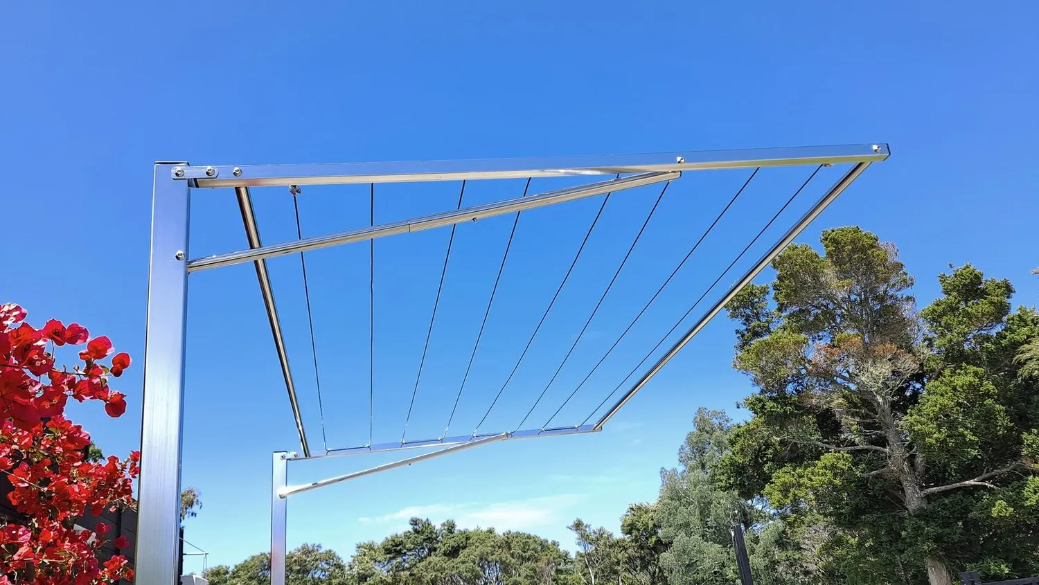 Image from Stainless Clotheslines Australia