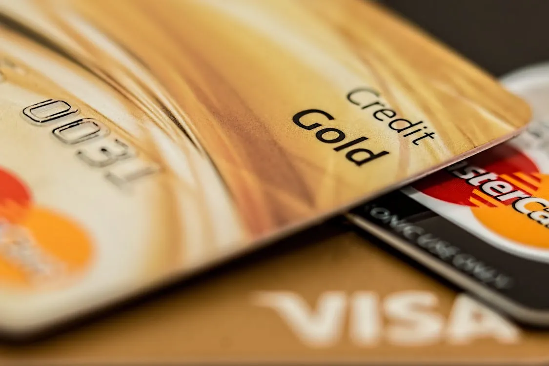 20 Best Cash-Back and Rewards Credit Cards for 2025