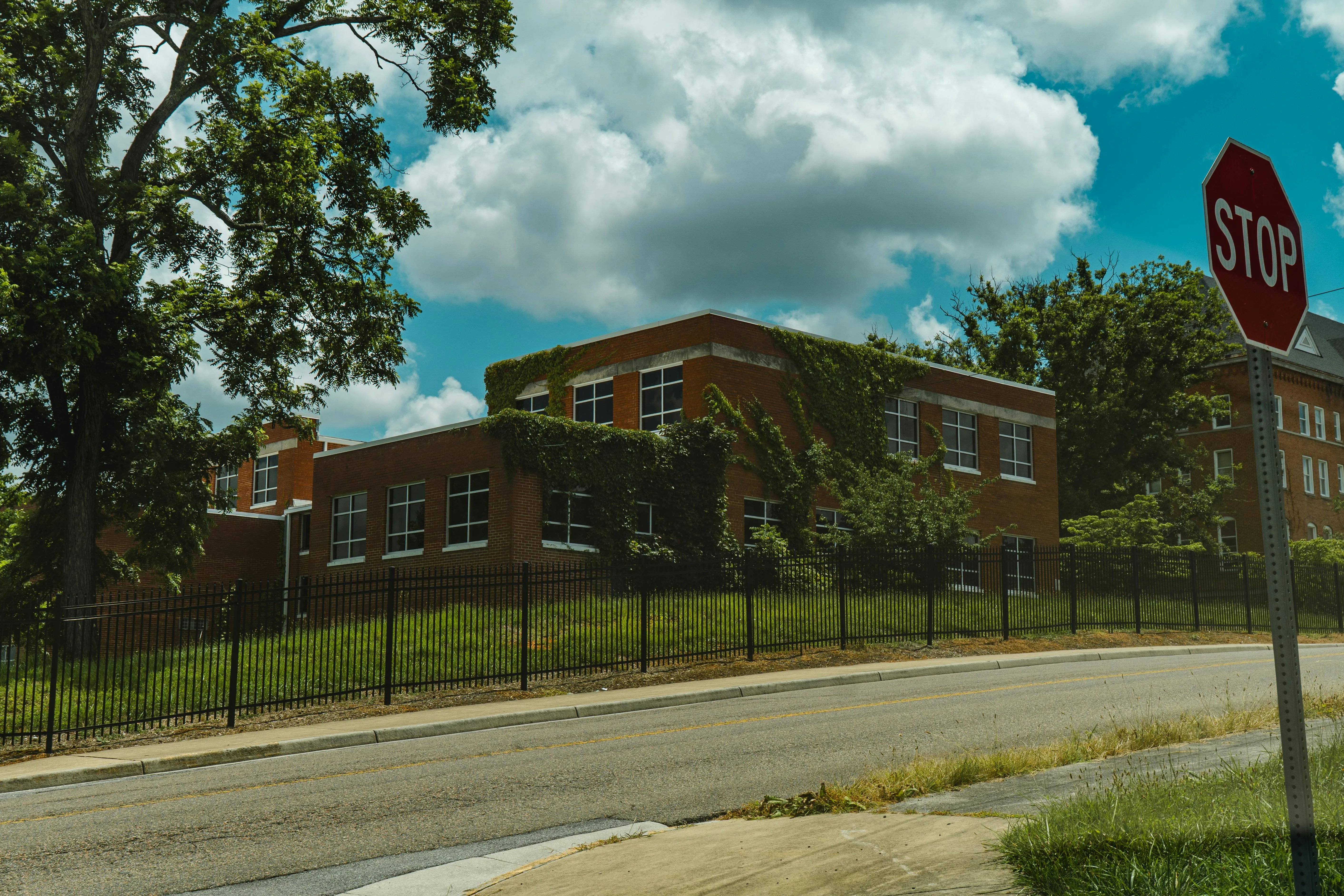 18 Locations Where Nature Took Back Entire Cities