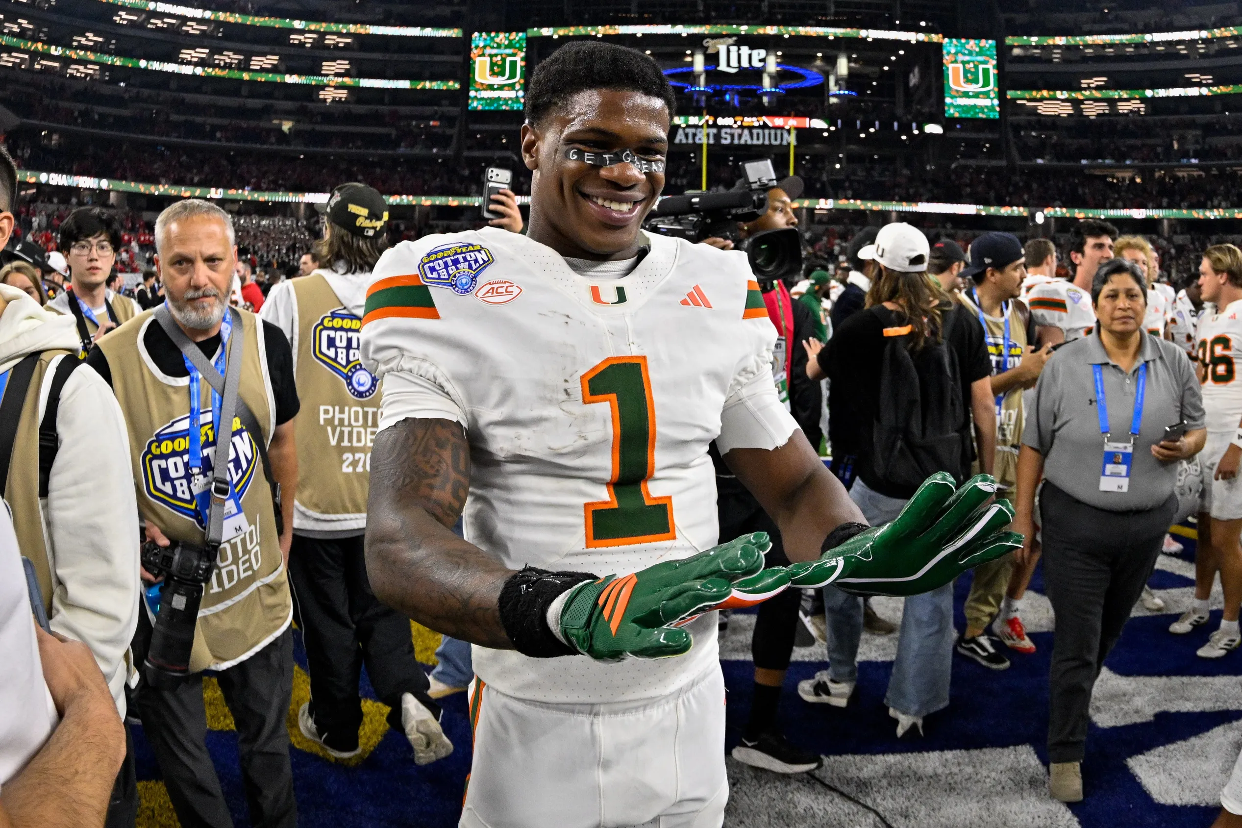 Miami Hurricanes Lose Receiver Joshisa Trader to Transfer Portal