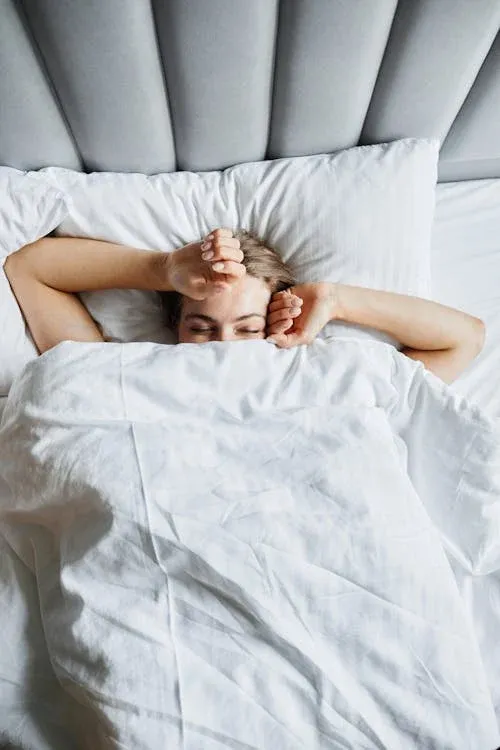 20 Ways to Build Better Sleep Habits