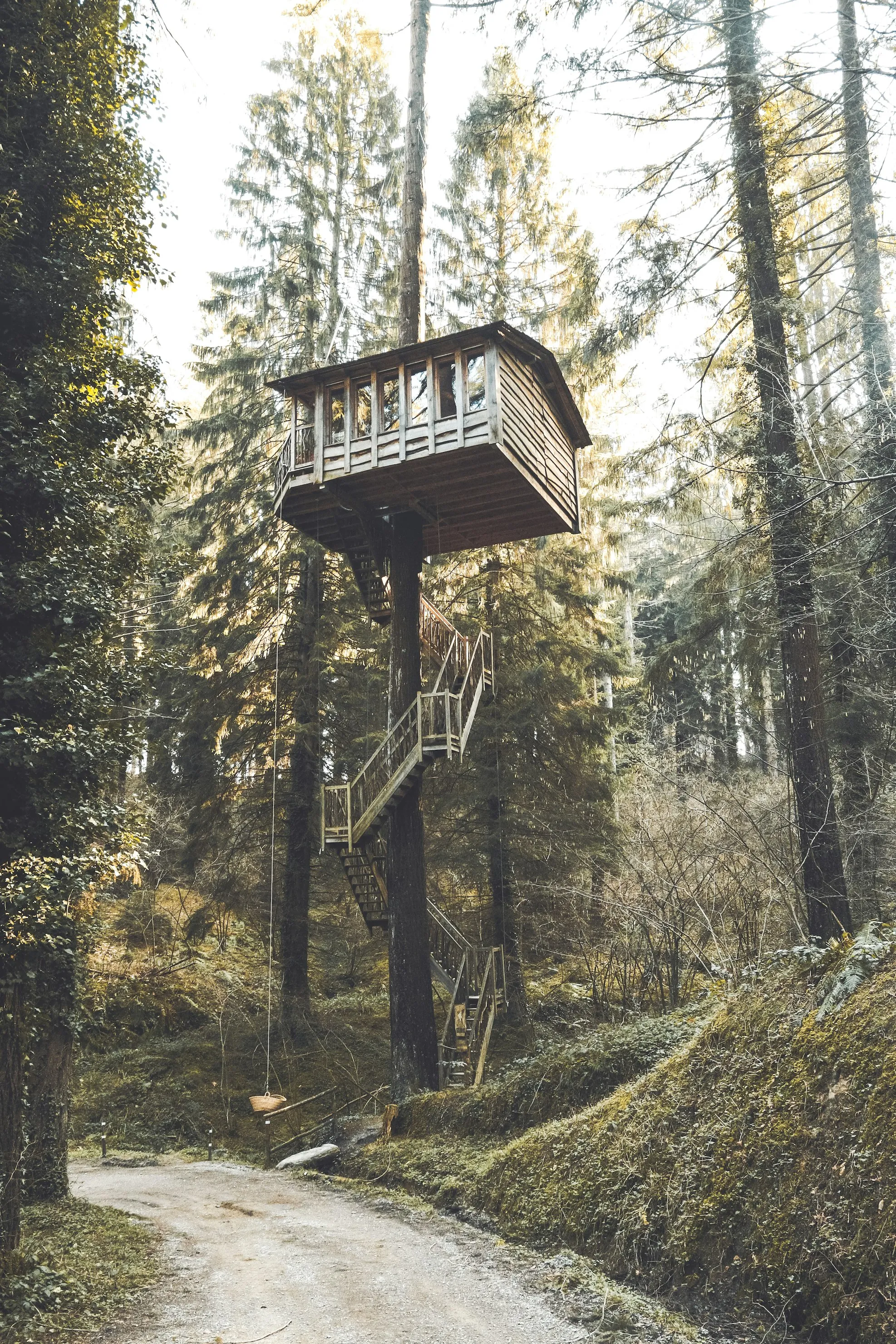  Miryam León from Unsplash