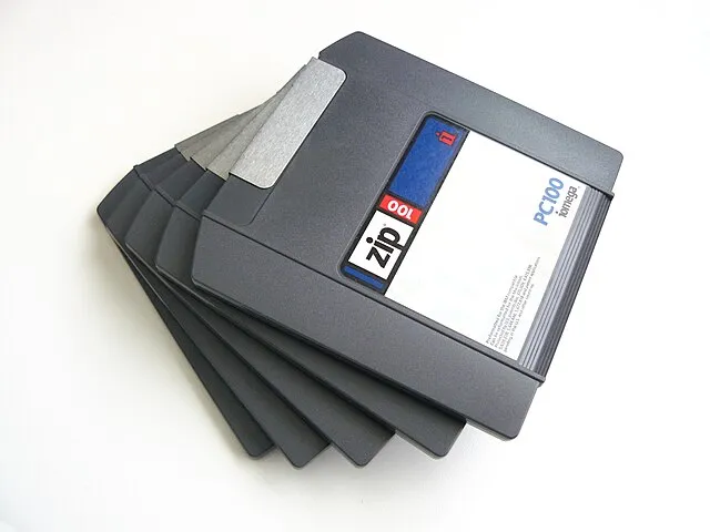 RetroEditor on Wikimedia Commons 