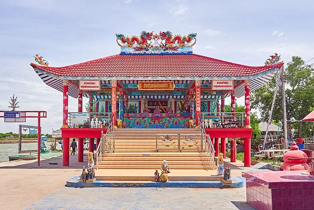 Viseua on Wikimedia Commons