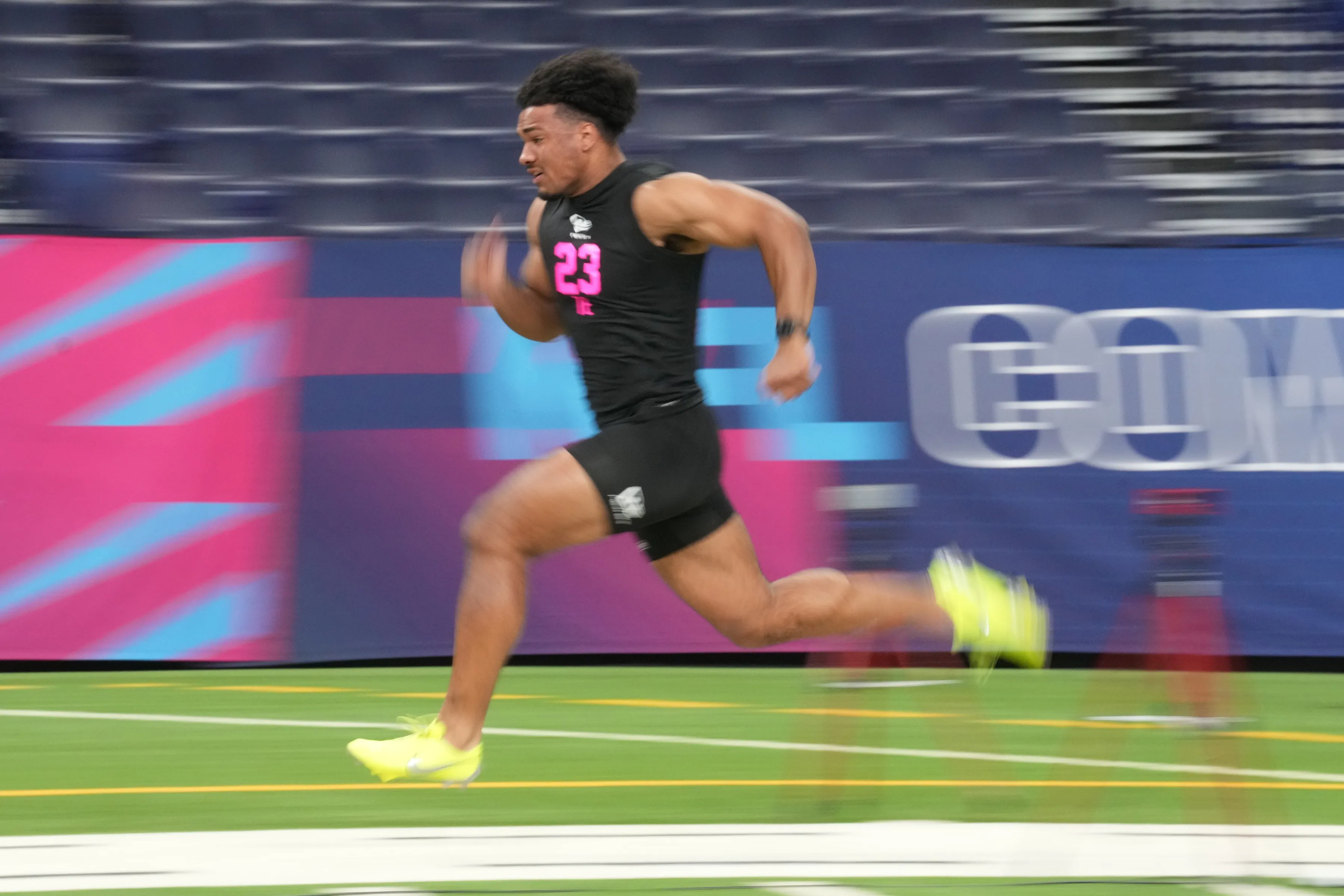 Kenyon Sadiq Emerges as Potential Game-Changer for Eagles