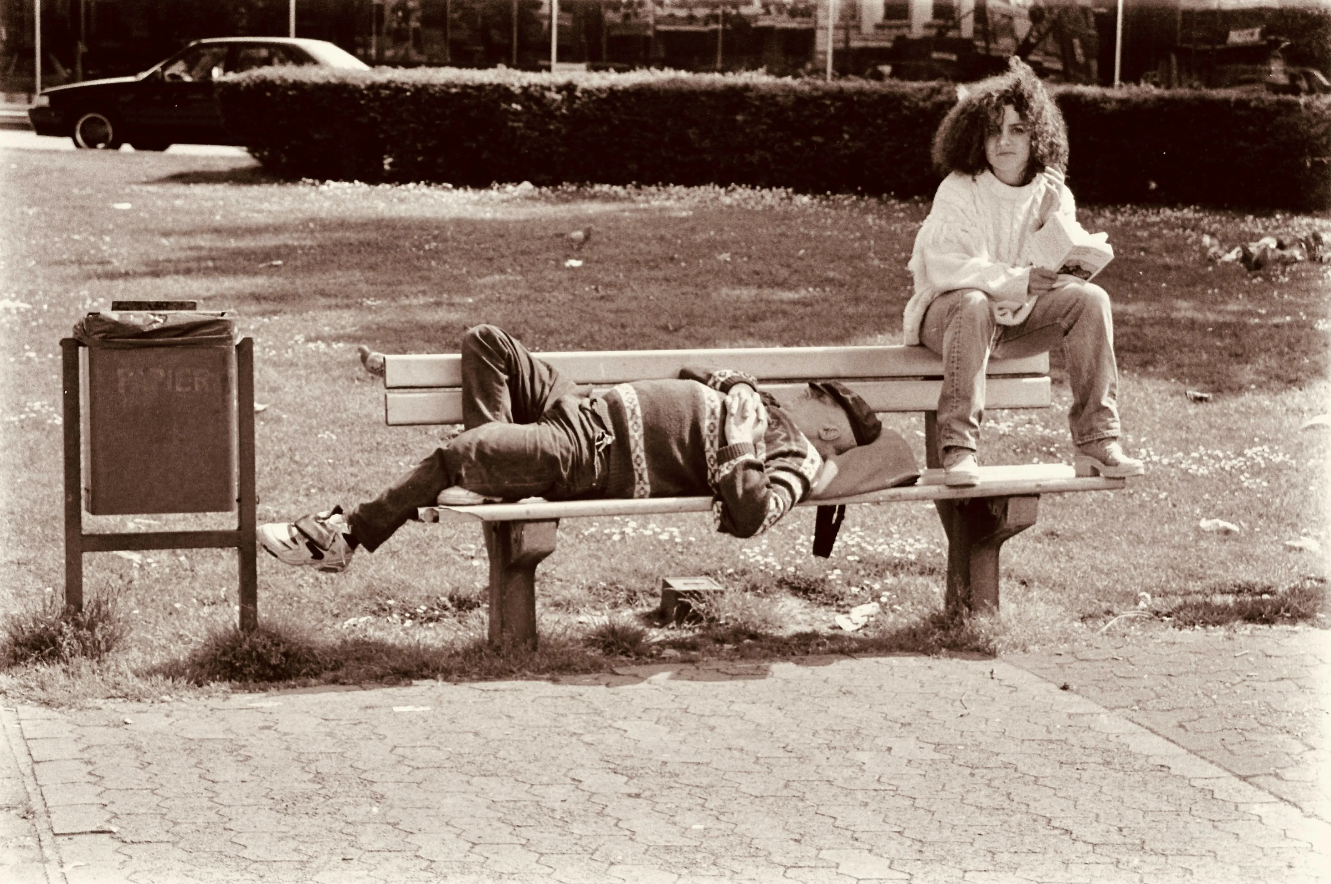 16 Everyday Behaviors That Used to Be Socially Acceptable