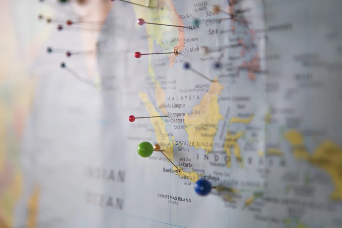 10 Places That Exist in Multiple Countries at Once