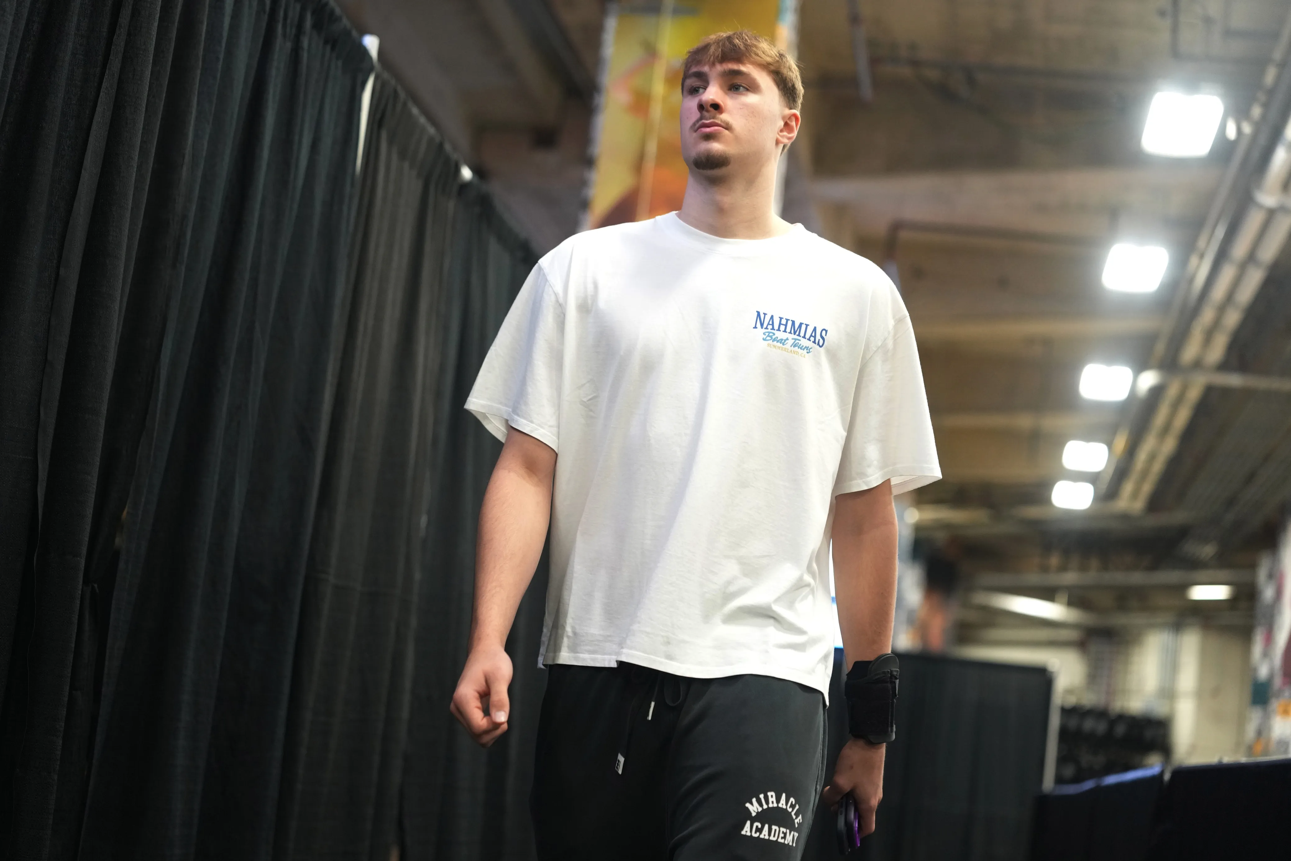 Cooper Flagg Carries Mavericks Hope As Rookie Race Intensifies Late