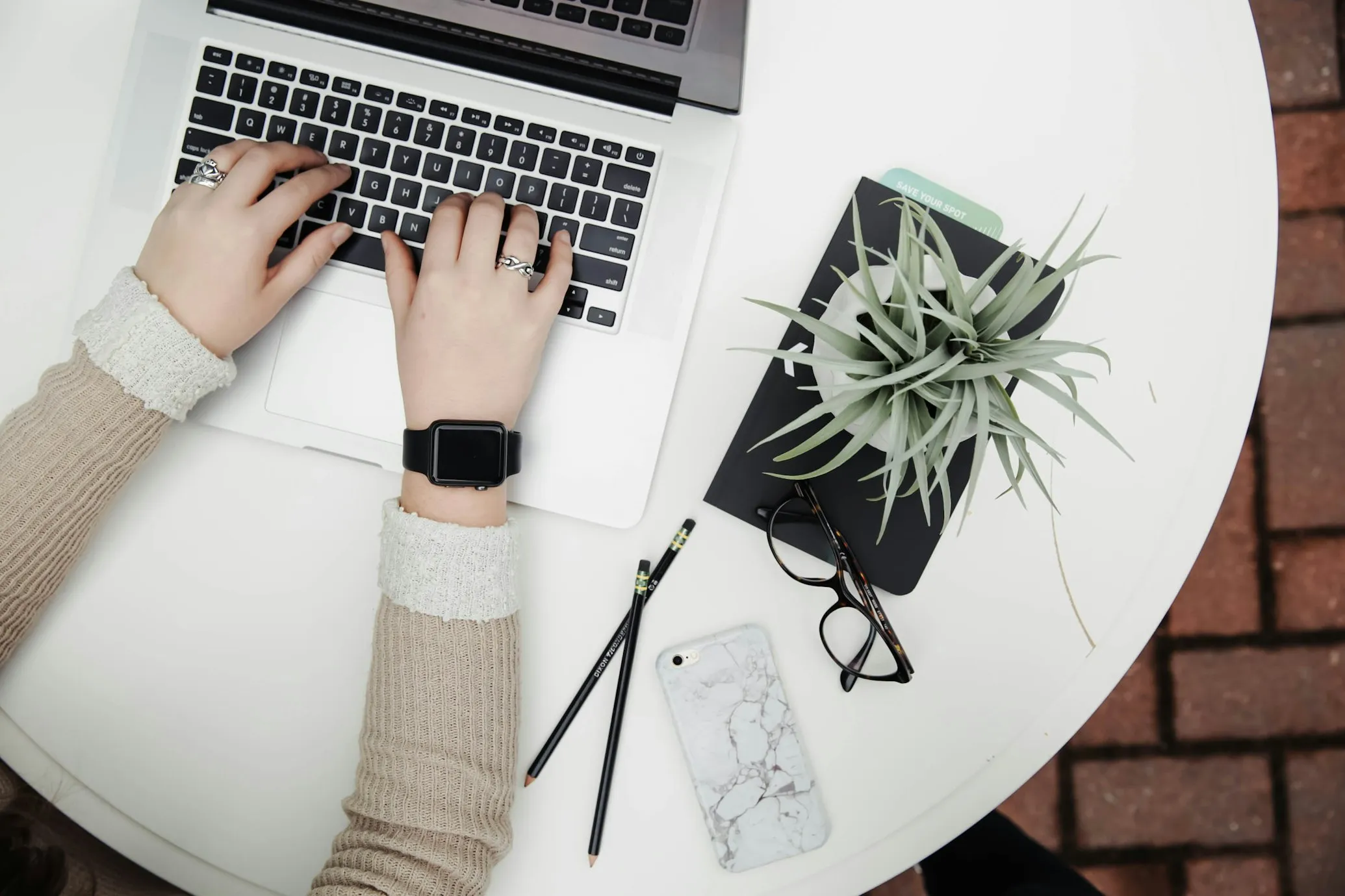  Corinne Kutz from Unsplash 