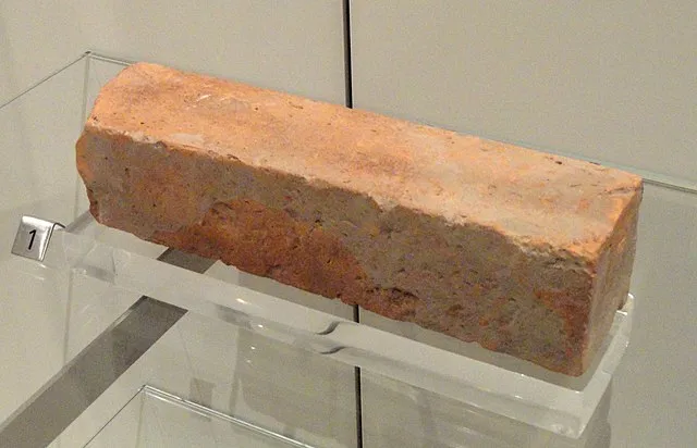 Daderot on Wikimedia Commons