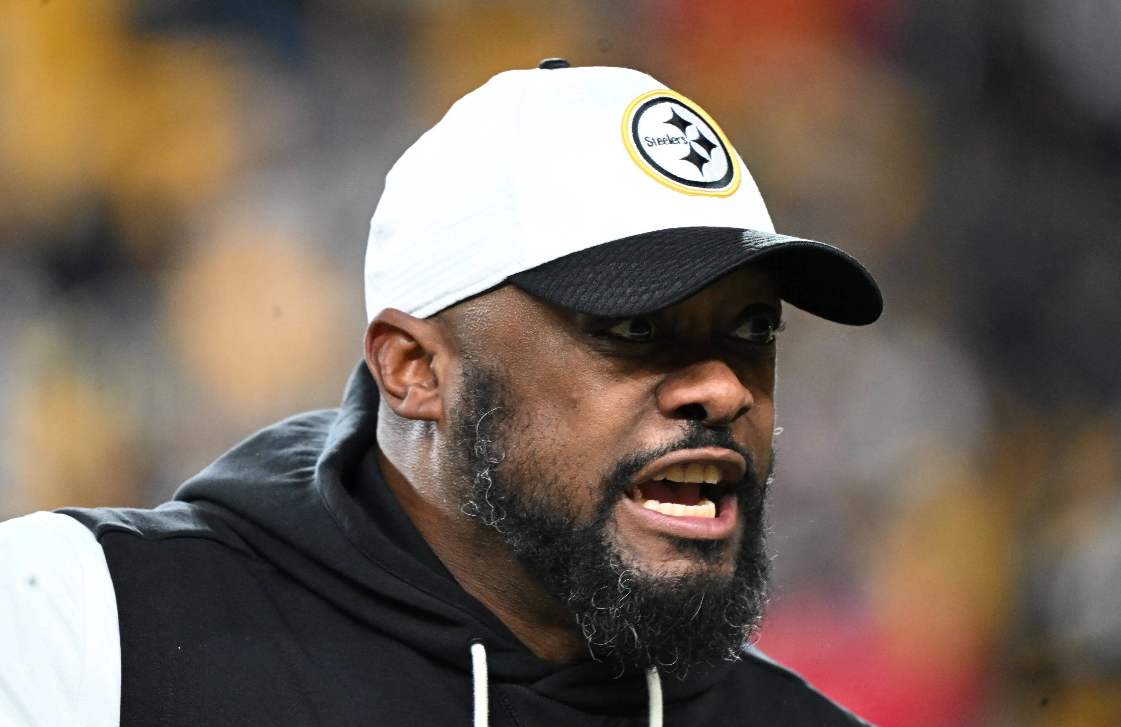Mike Tomlin Steps Away from Steelers, Finds Spotlight in Family Moment