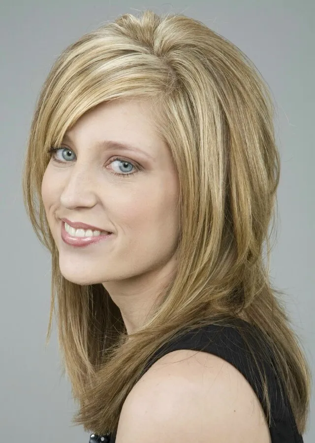 Denise Mahoney on Wikimedia Commons