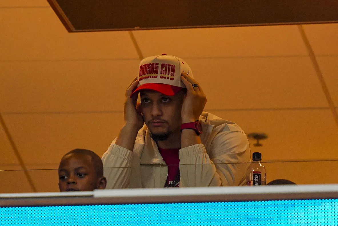 Patrick Mahomes Cheers on Bobby Witt Jr. as Team USA Shines in World Baseball Classic
