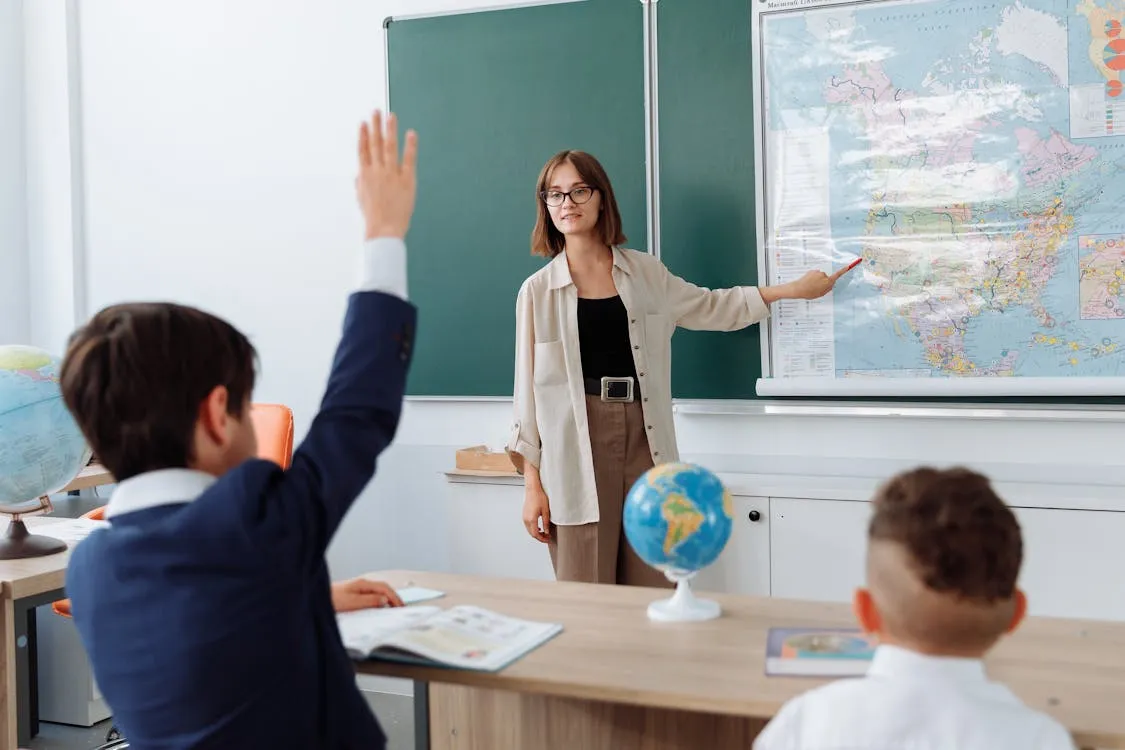 14 Things Everyone Was Taught in School That Turned Out to Be Wrong