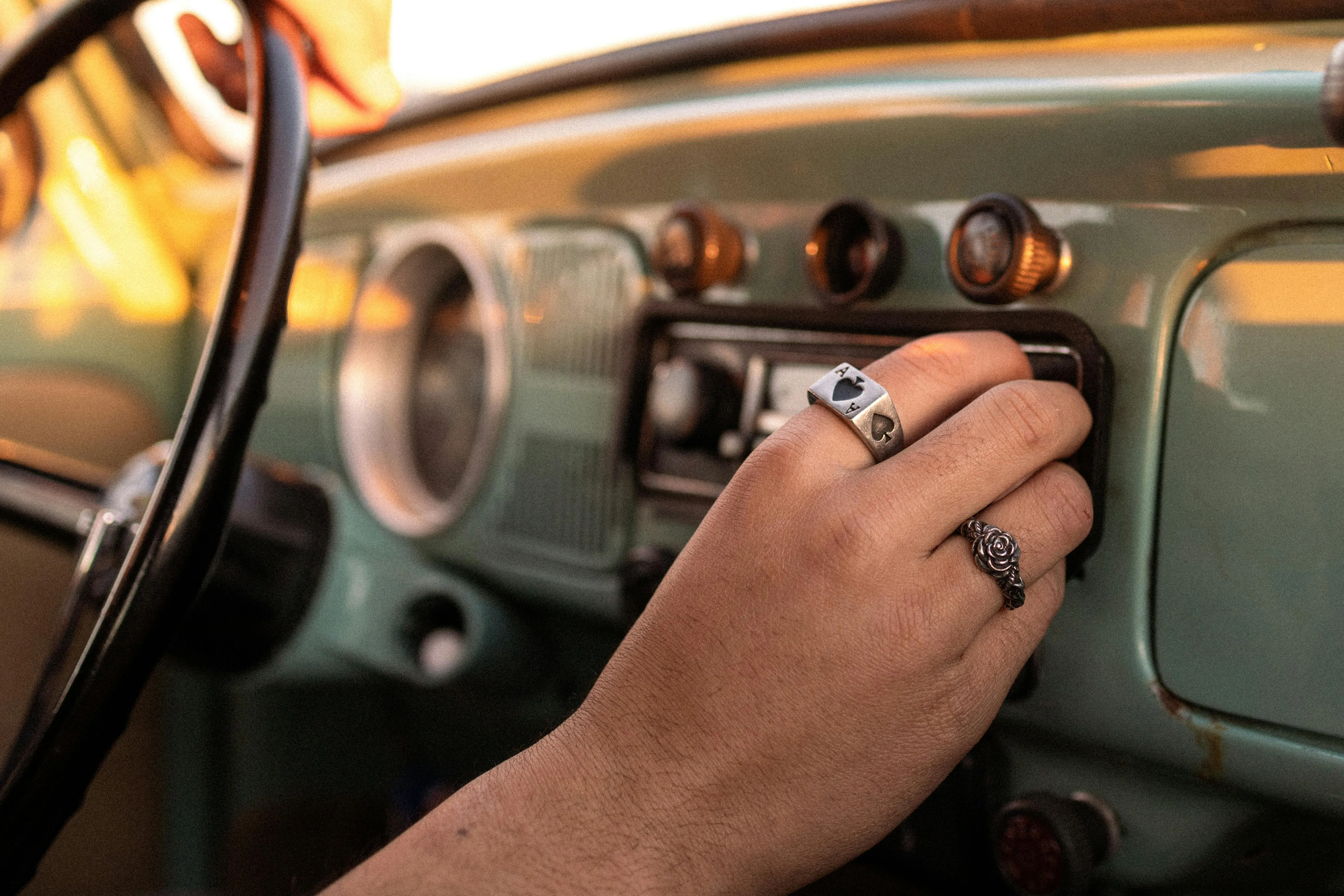 Mark Neal on pexels