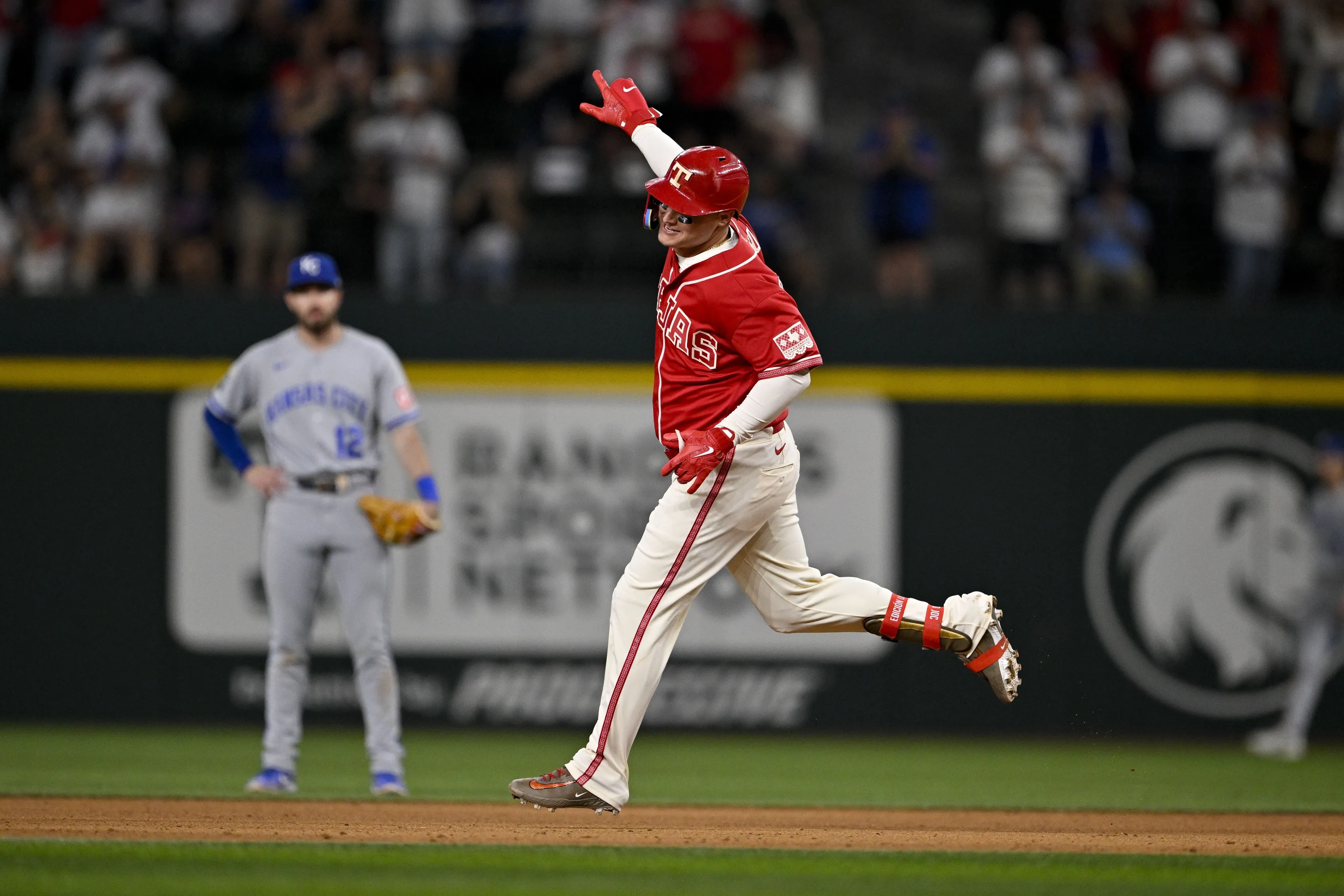 Joc Pederson Leads Rangers Celebration After Jacob deGrom’s 100th Career Win