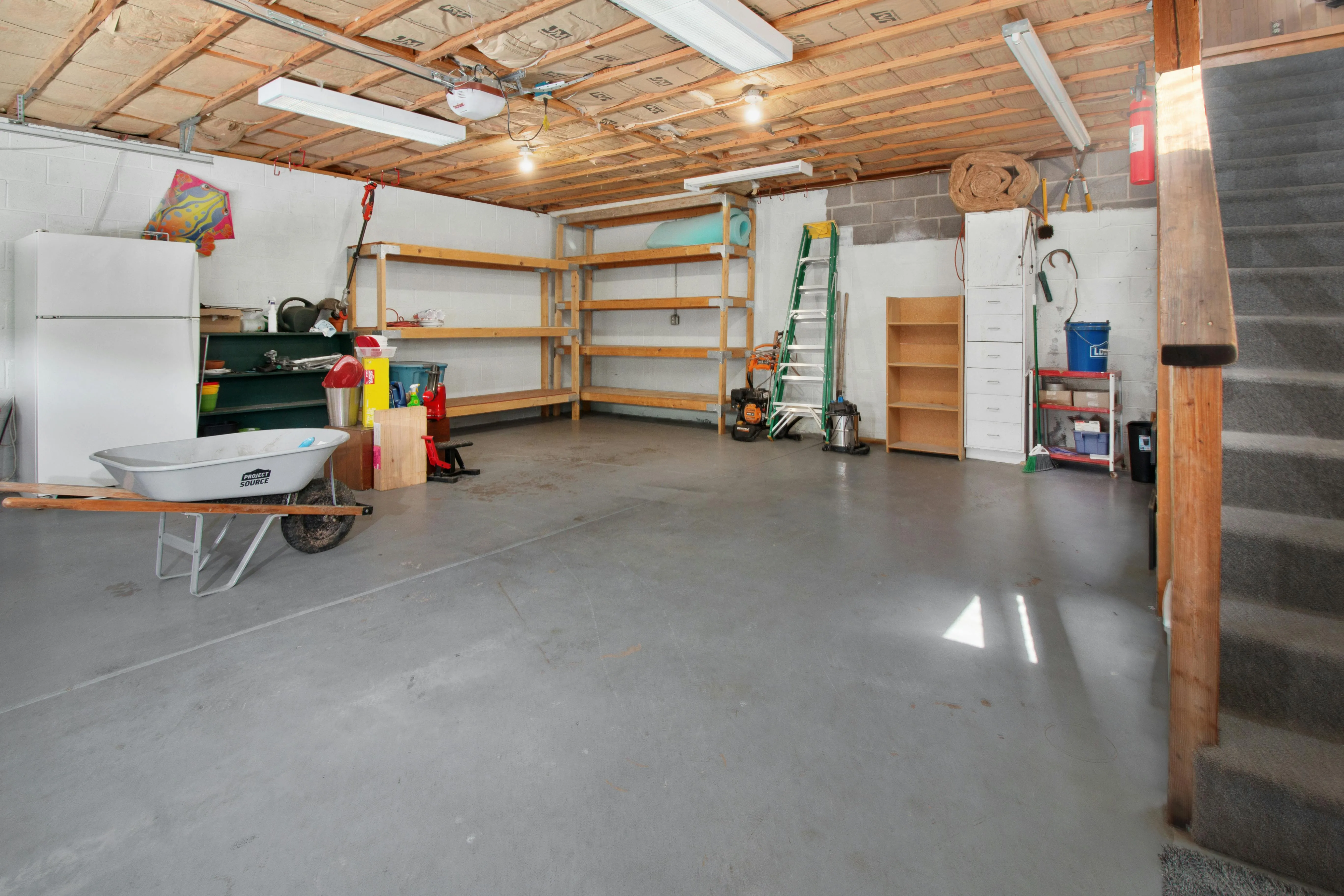 hi room on Pexels