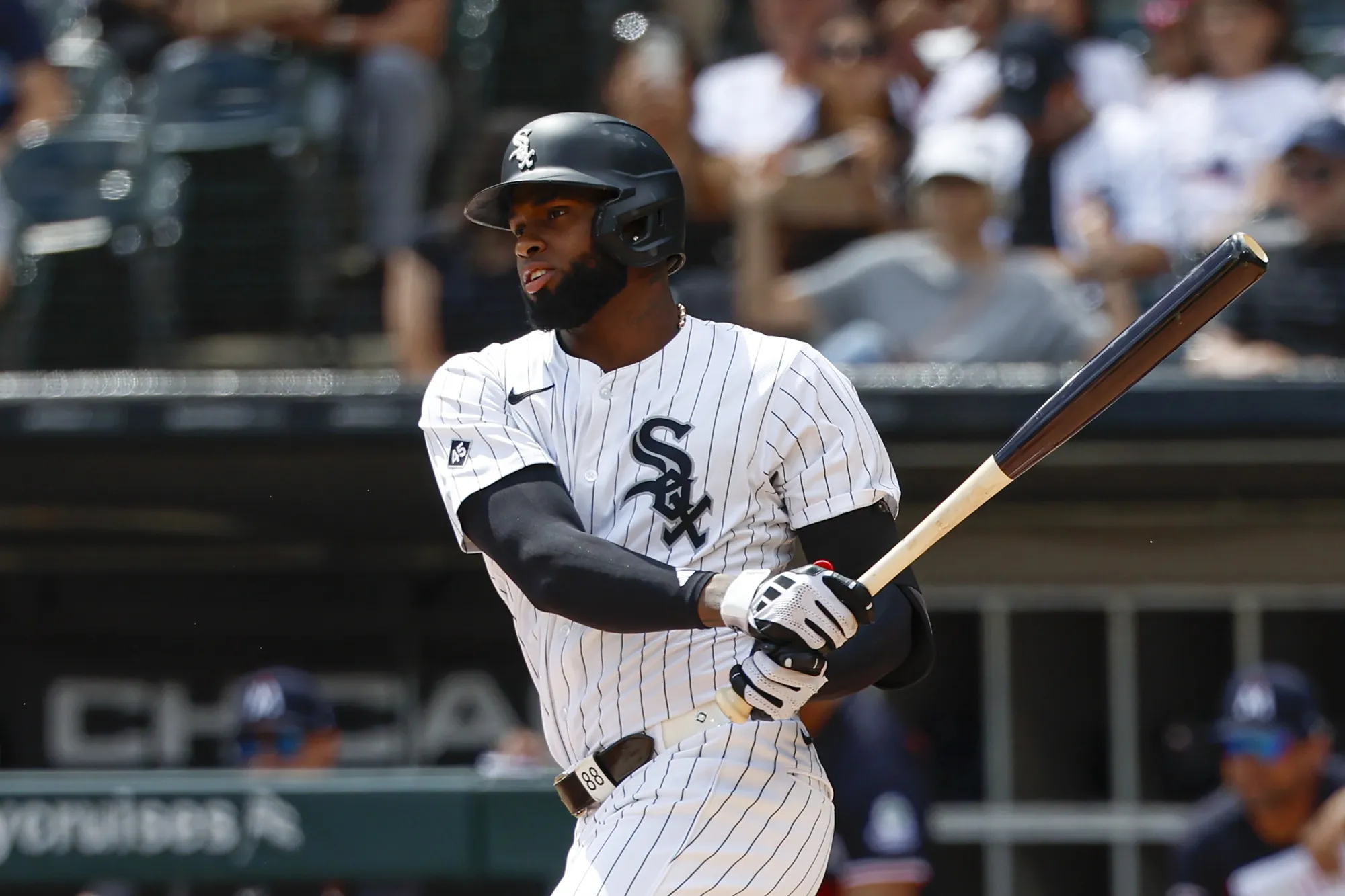 Luis Robert Jr. Trade Rumors Intensify with Multiple Teams Showing Interest