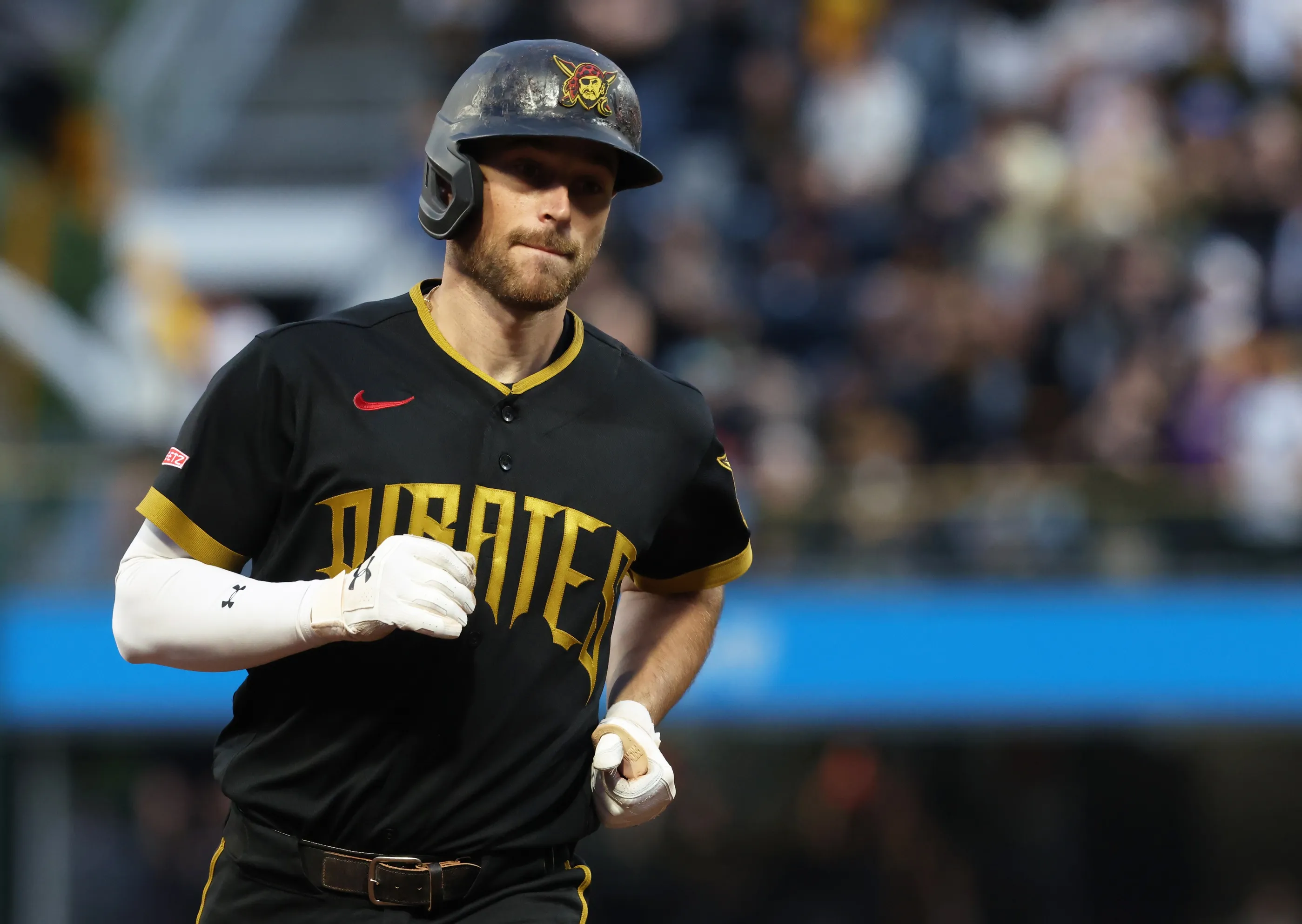 Brandon Lowe’s Power Surge Not Enough as Pirates Fall to Phillies in Collapse