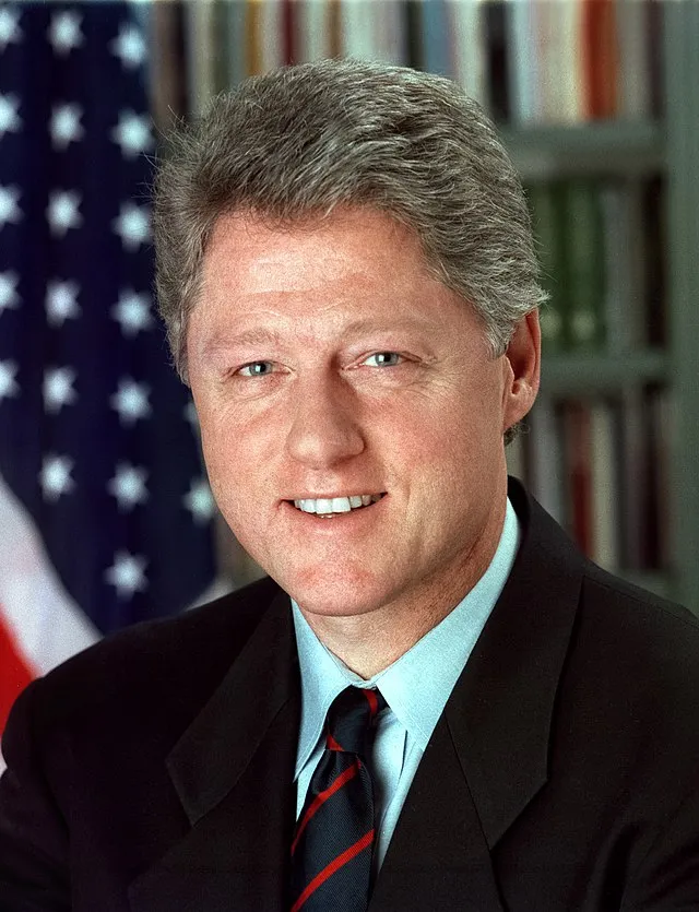 Bob McNeely, The White House on Wikimedia Commons 