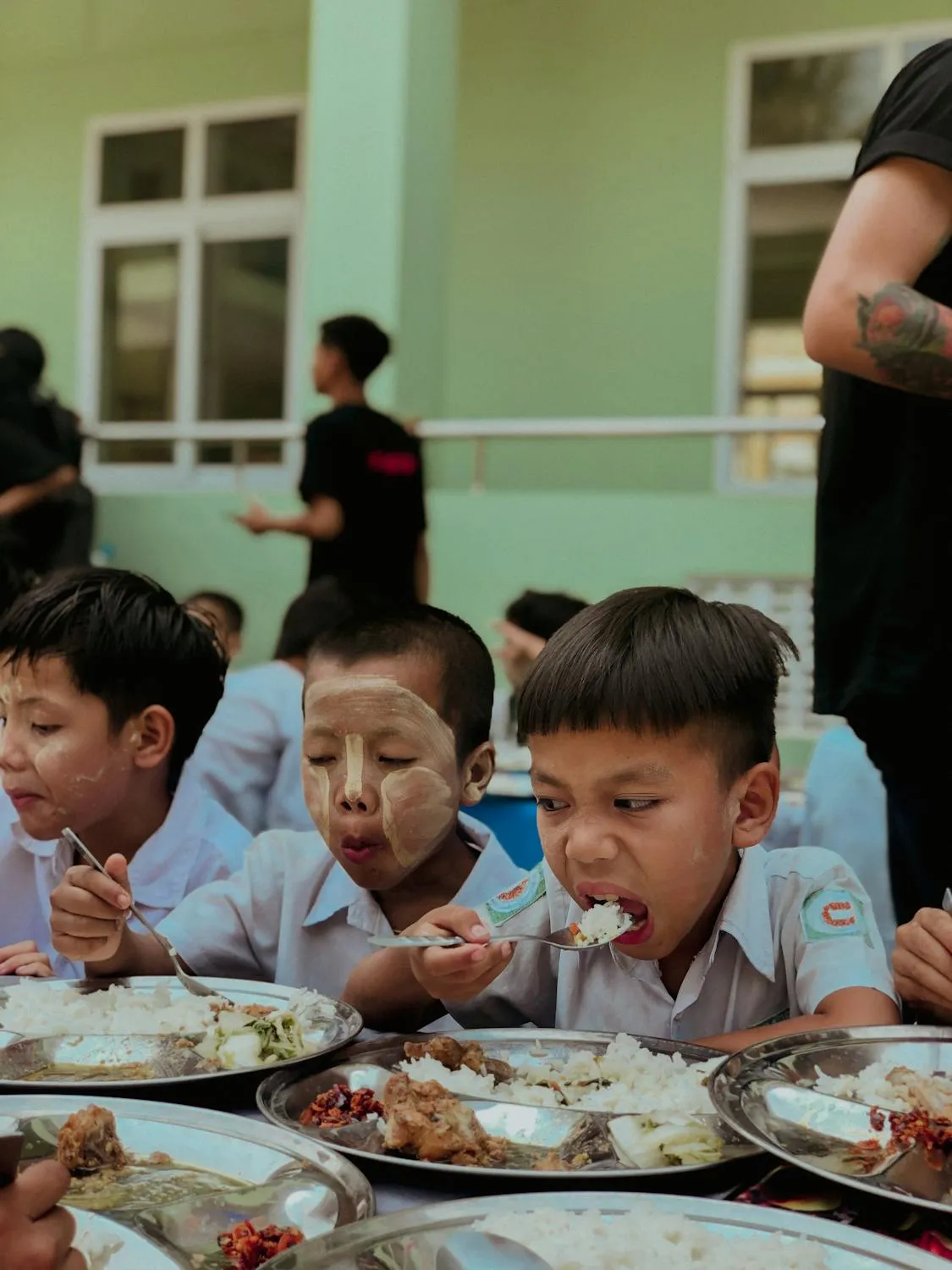 10 School Lunches from the Past That Kids Today Wouldn’t Touch