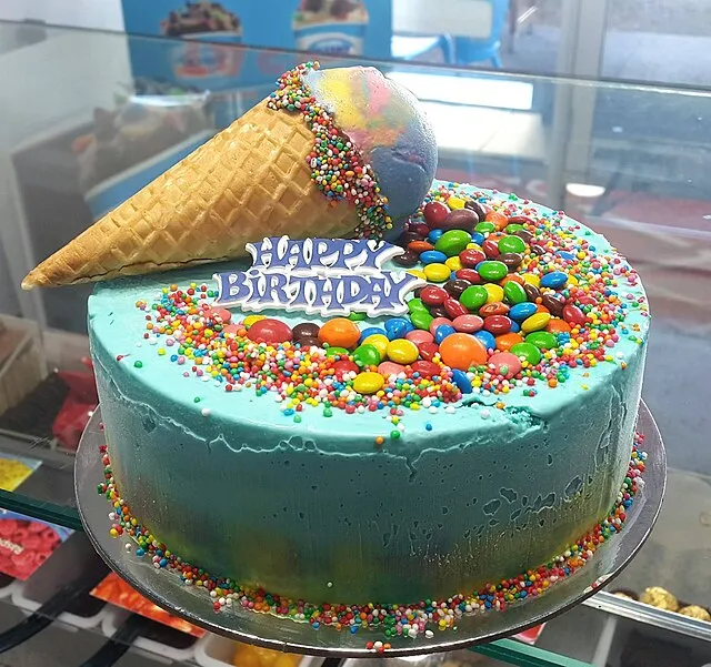 Cold Rock ice creamery aspley on Wikimedia Commons