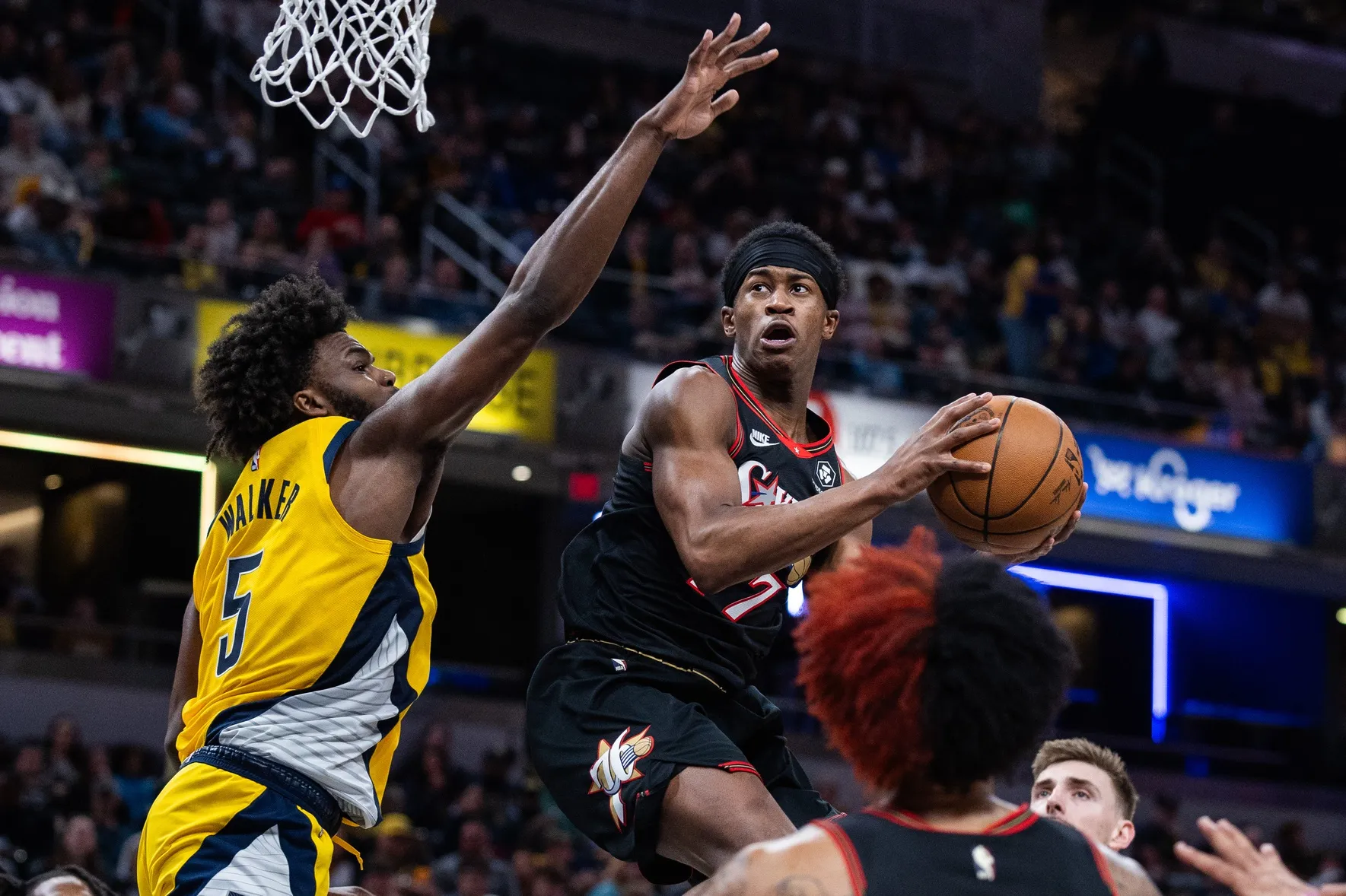 Edgecombe’s Rise Adds Spark As 76ers Eye Postseason Push Ahead