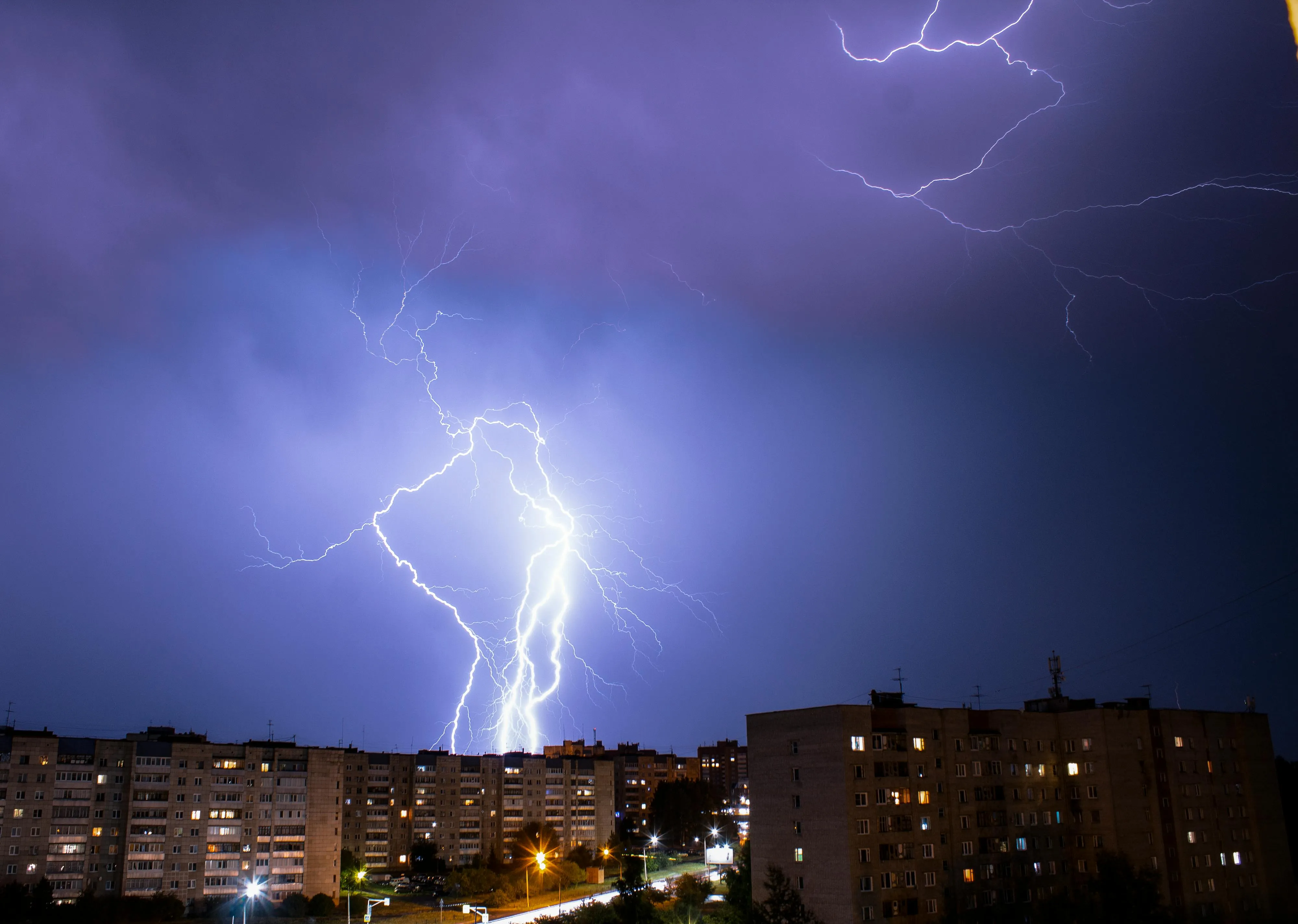 15 Rare Weather Events Verified by Meteorologists