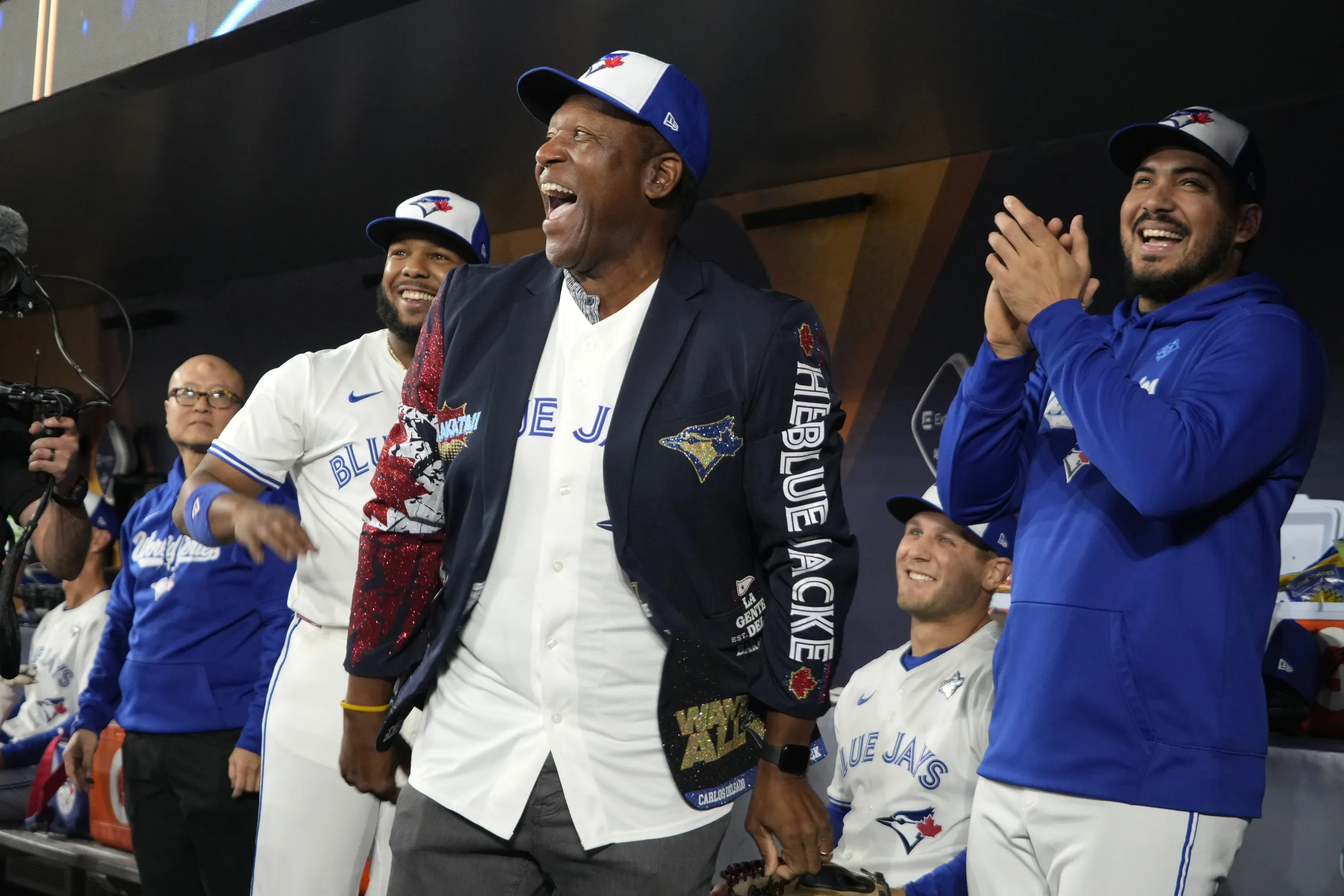 Joe Carter Honored with Statue as Blue Jays Celebrate 50th Season