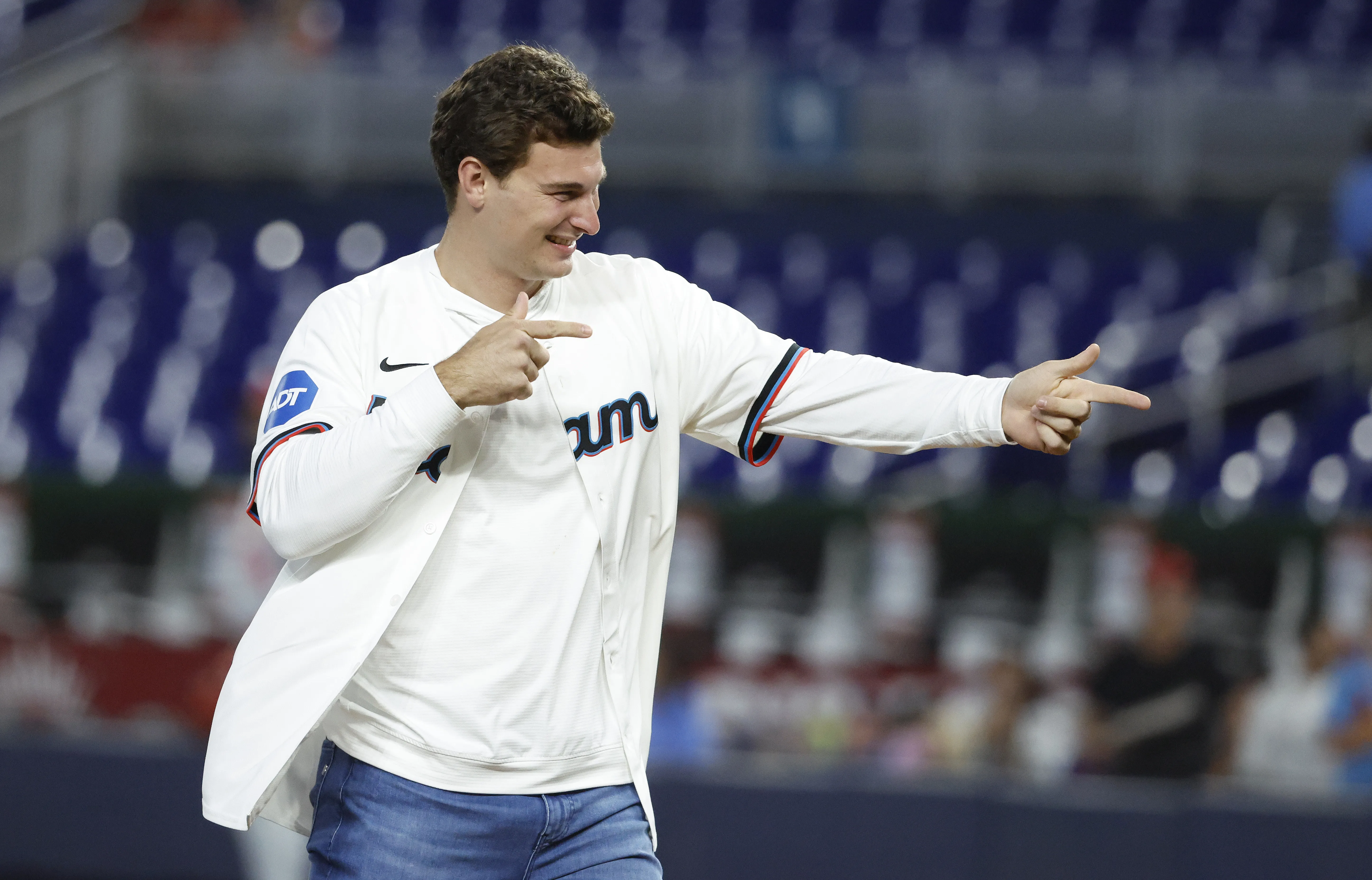 “That’s What Tom Brady Was Known For,” Kurt Warner Sees Big-Game Trait in Fernando Mendoza