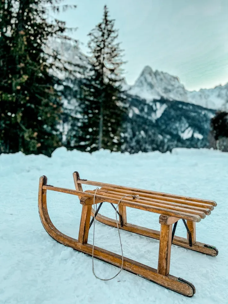 Tabita Sfarcioc from Unsplash