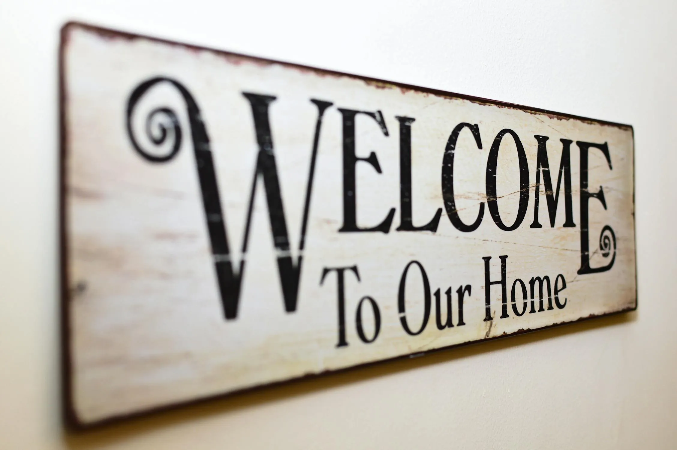 13 Things Guests Notice Immediately About Your House