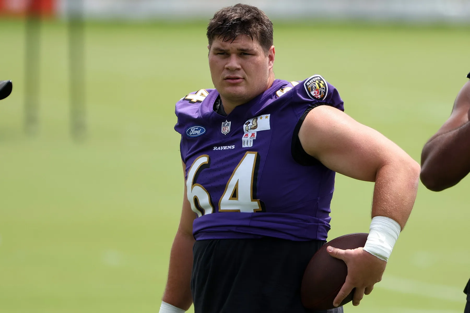 Raiders Bolster Offensive Line with Tyler Linderbaum and Spencer Burford